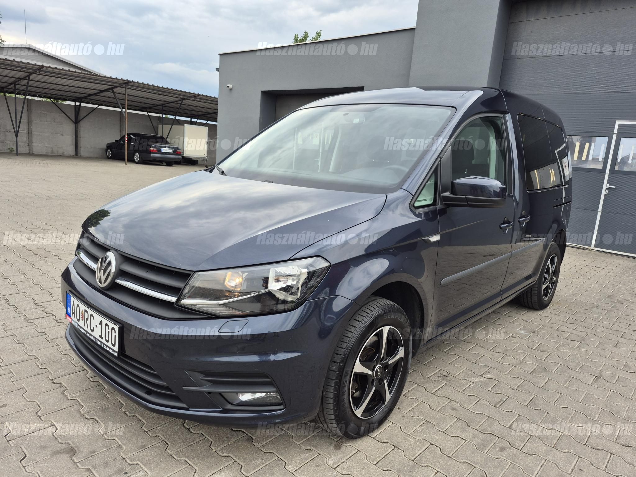 VOLKSWAGEN CADDY 2016/1 - 1