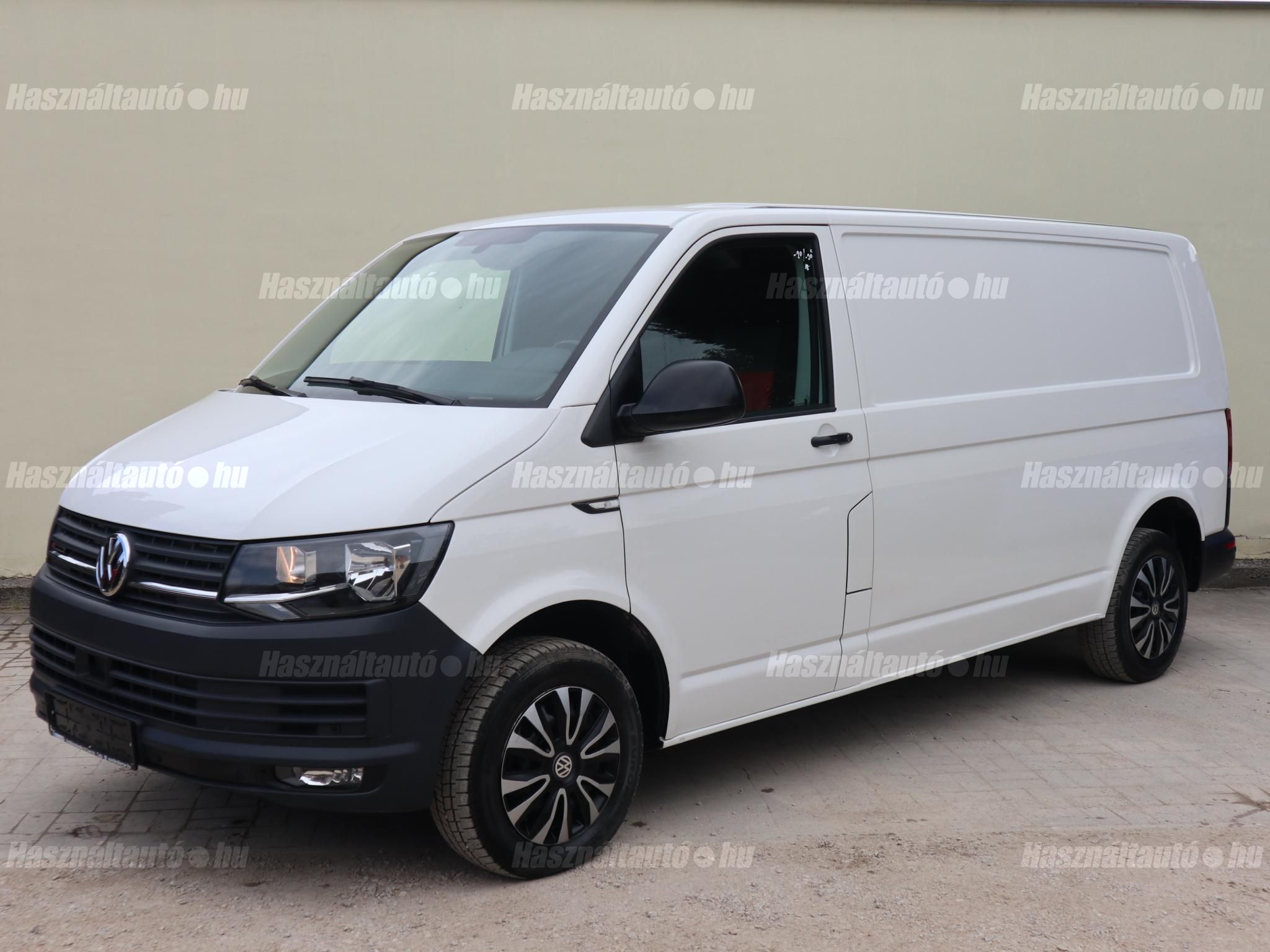VOLKSWAGEN TRANSPORTER 2018/11 - 1