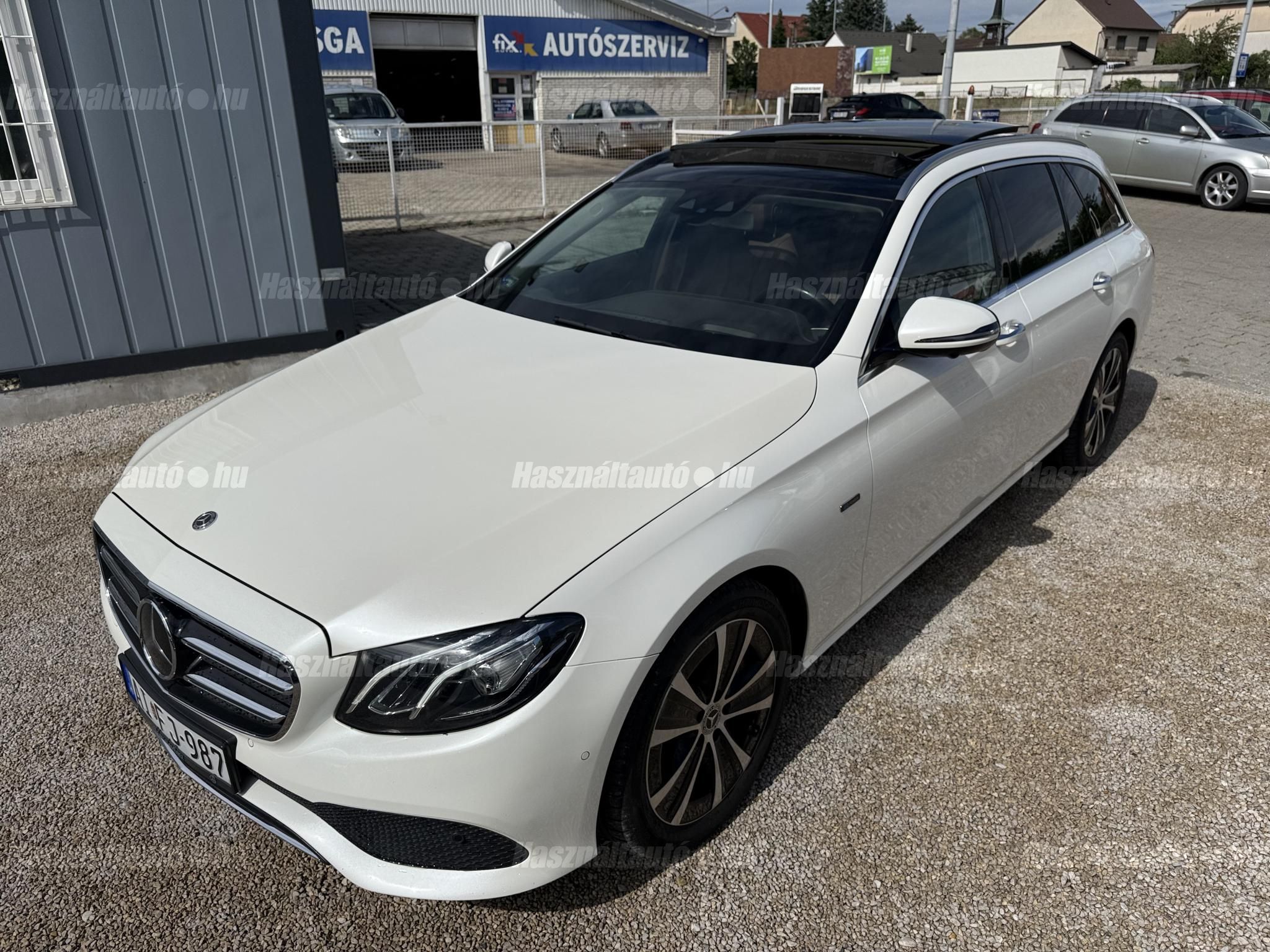 MERCEDES-BENZ E 300 2020/3 - 1