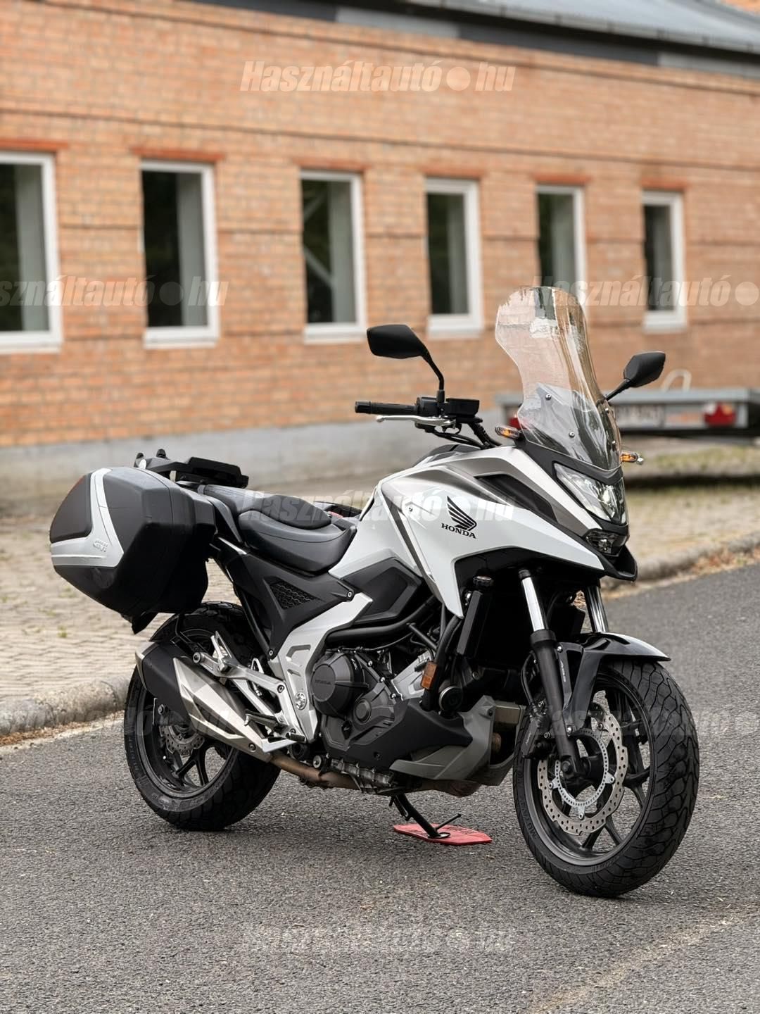 HONDA NC 750 X 2021 - 1