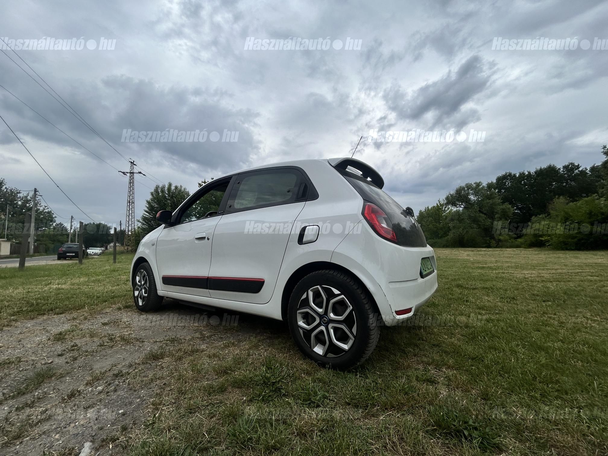 RENAULT TWINGO 2021/3 - 1