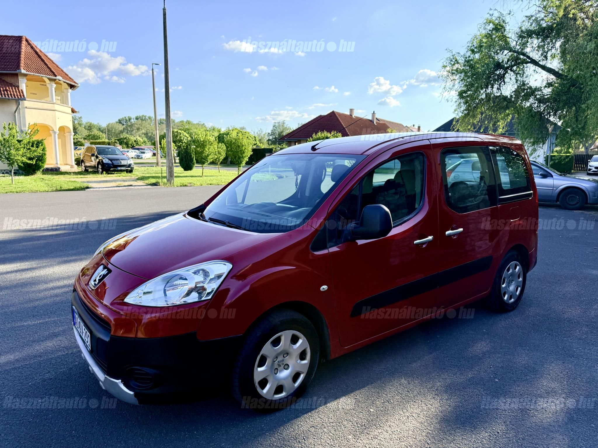 PEUGEOT PARTNER 2010/12 - 1