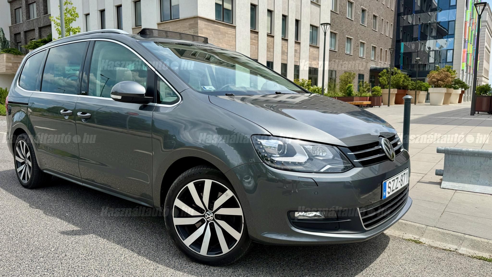 VOLKSWAGEN SHARAN 2016/6 - 1