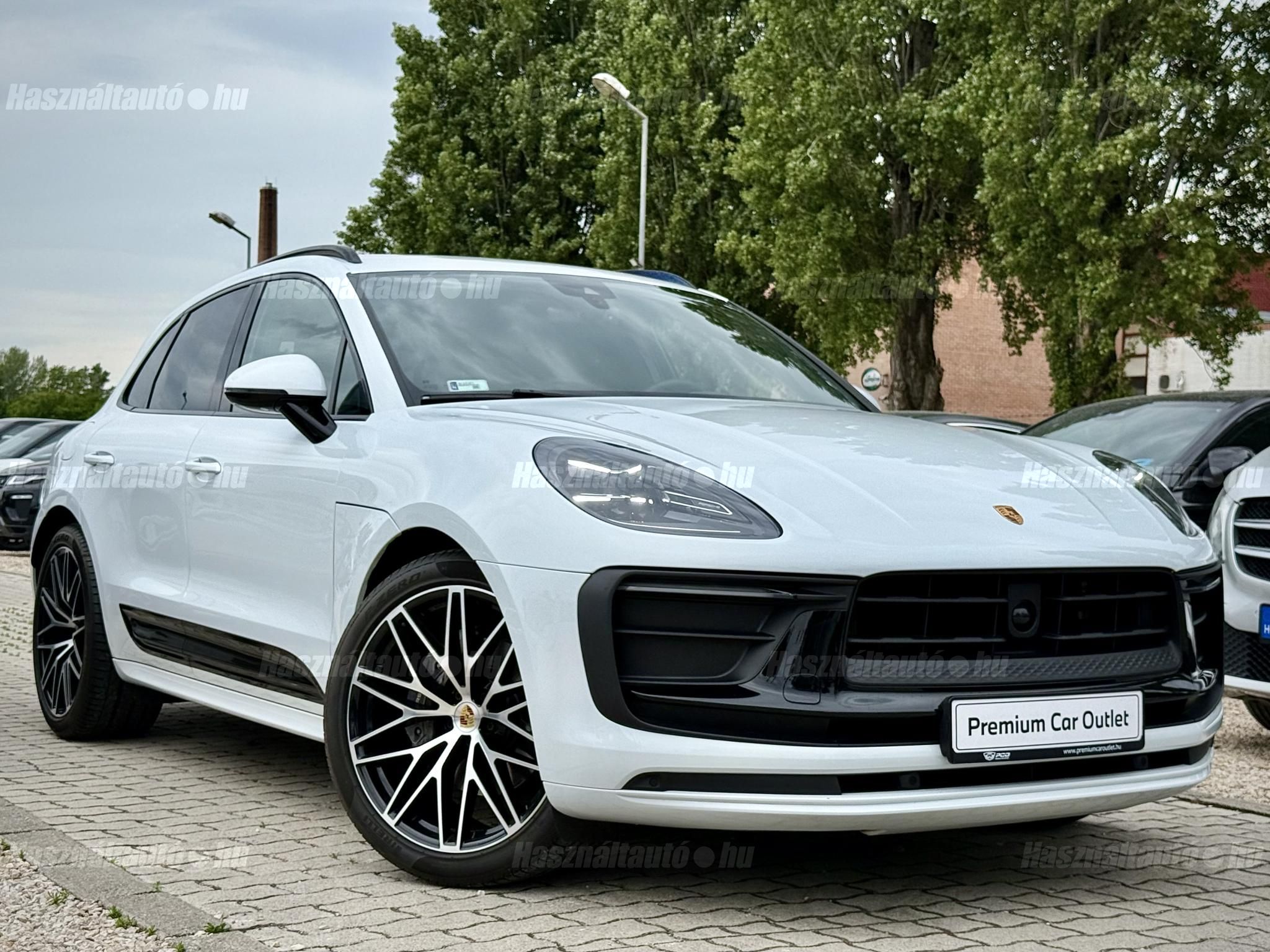 PORSCHE MACAN 2023/12 - 1