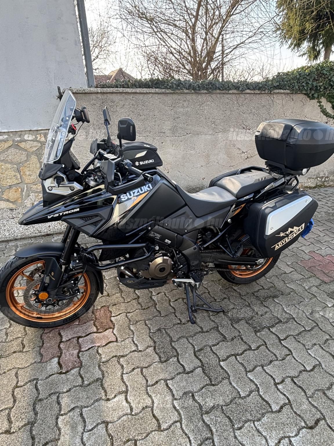 SUZUKI V-STROM 1050 ABS 2023/8 - 1