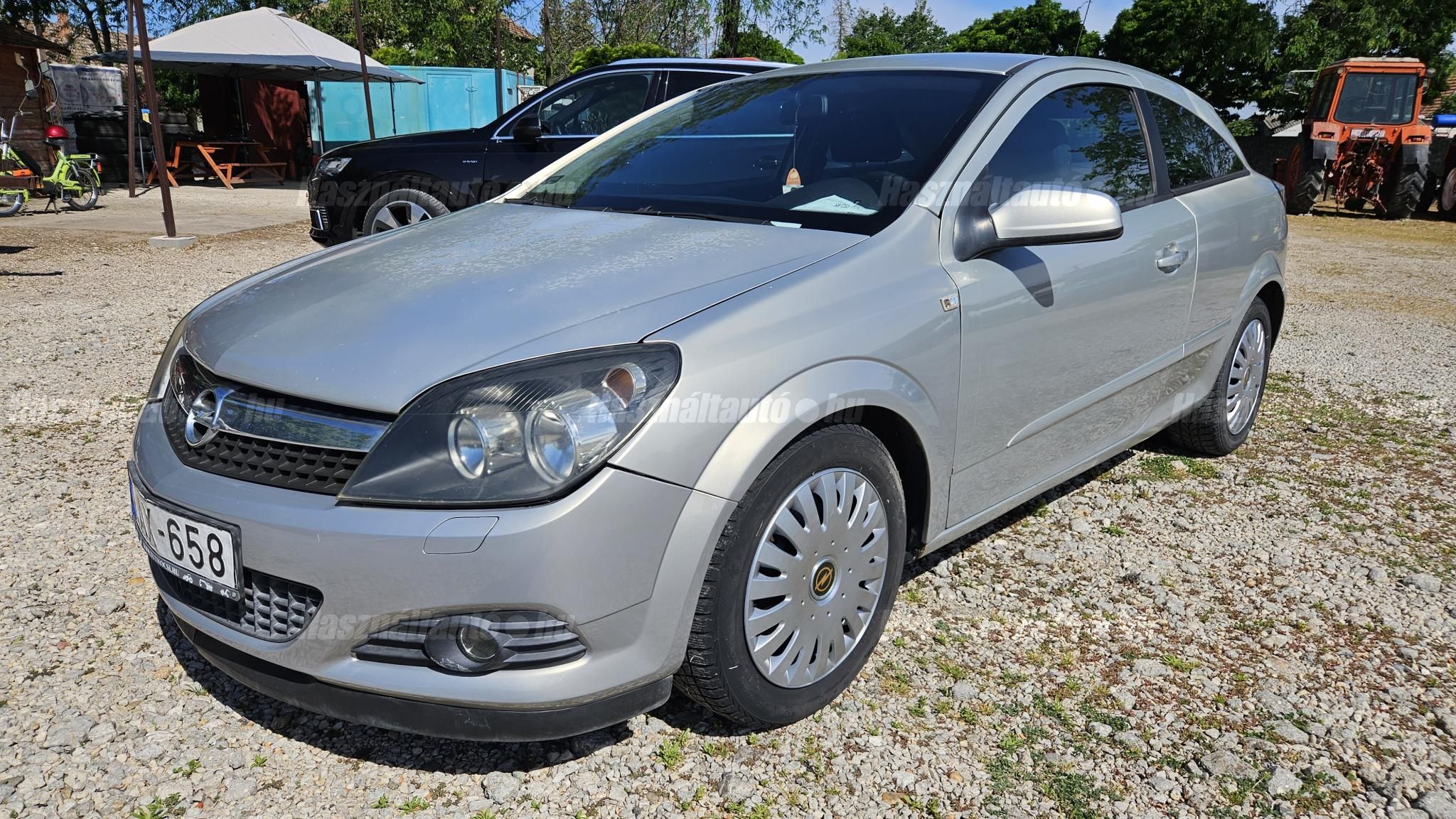 OPEL ASTRA H 2008 - 1