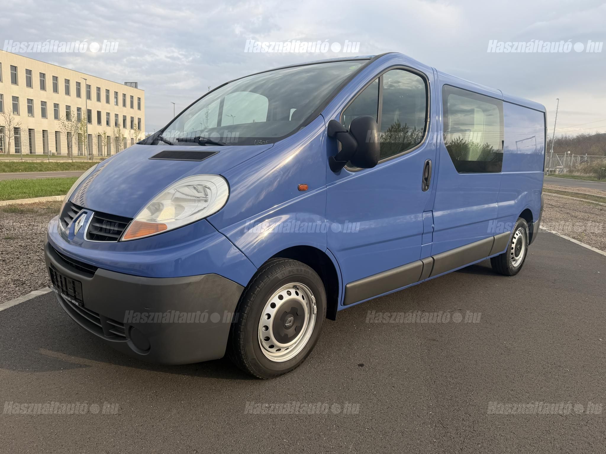RENAULT TRAFIC 2009/2 - 1