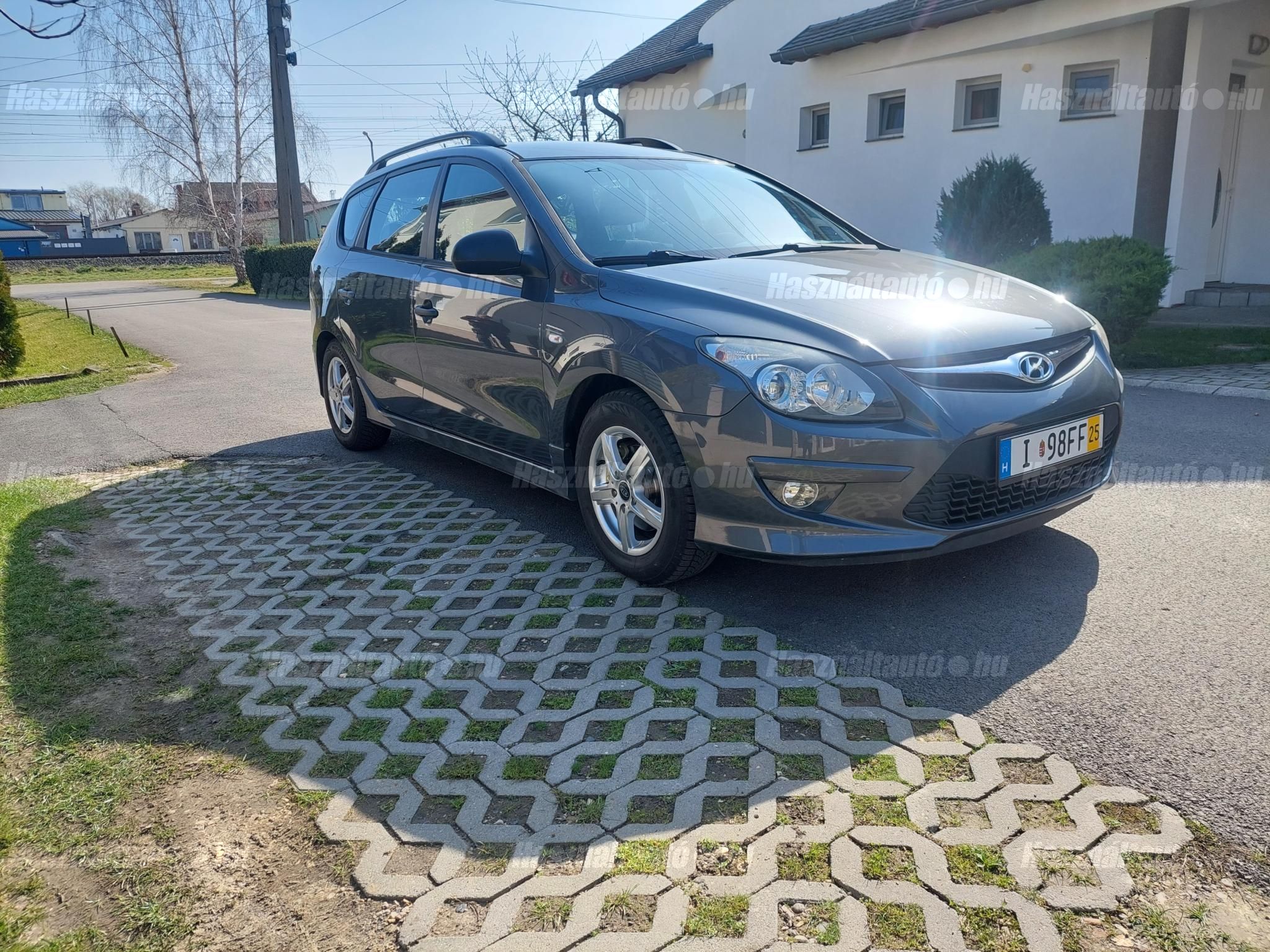 HYUNDAI I30 2011/12 - 1