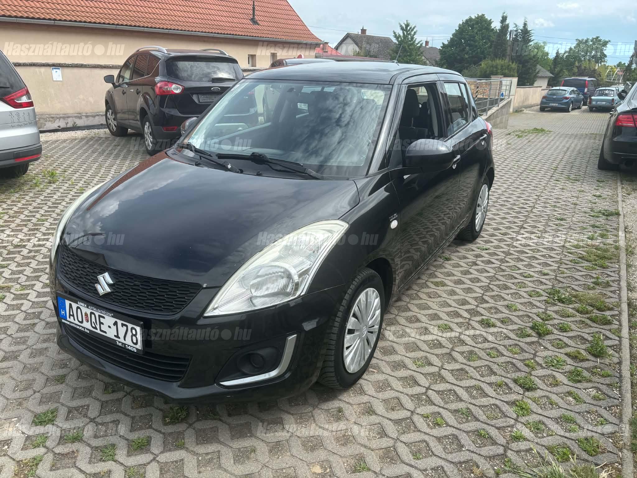 SUZUKI SWIFT 2014/7 - 1
