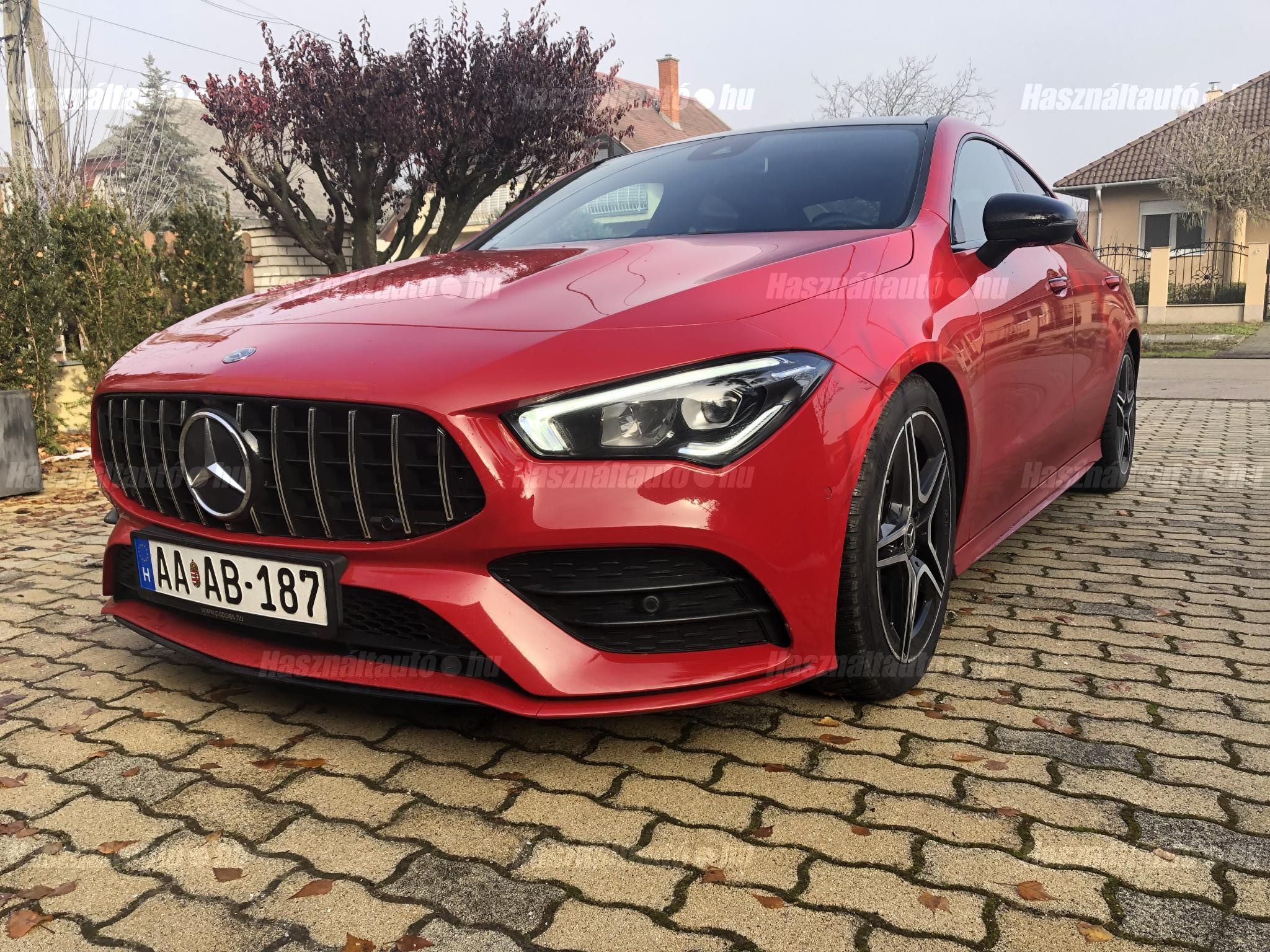 MERCEDES-BENZ CLA 180 2019/4 - 1