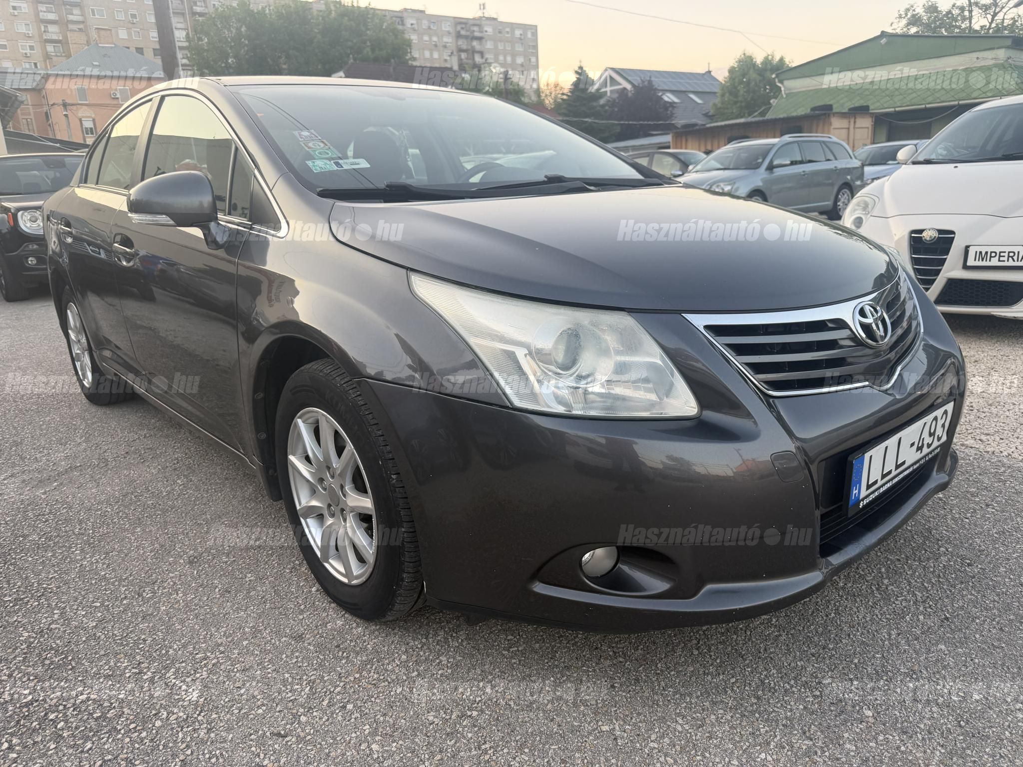 TOYOTA AVENSIS 2009/3 - 1