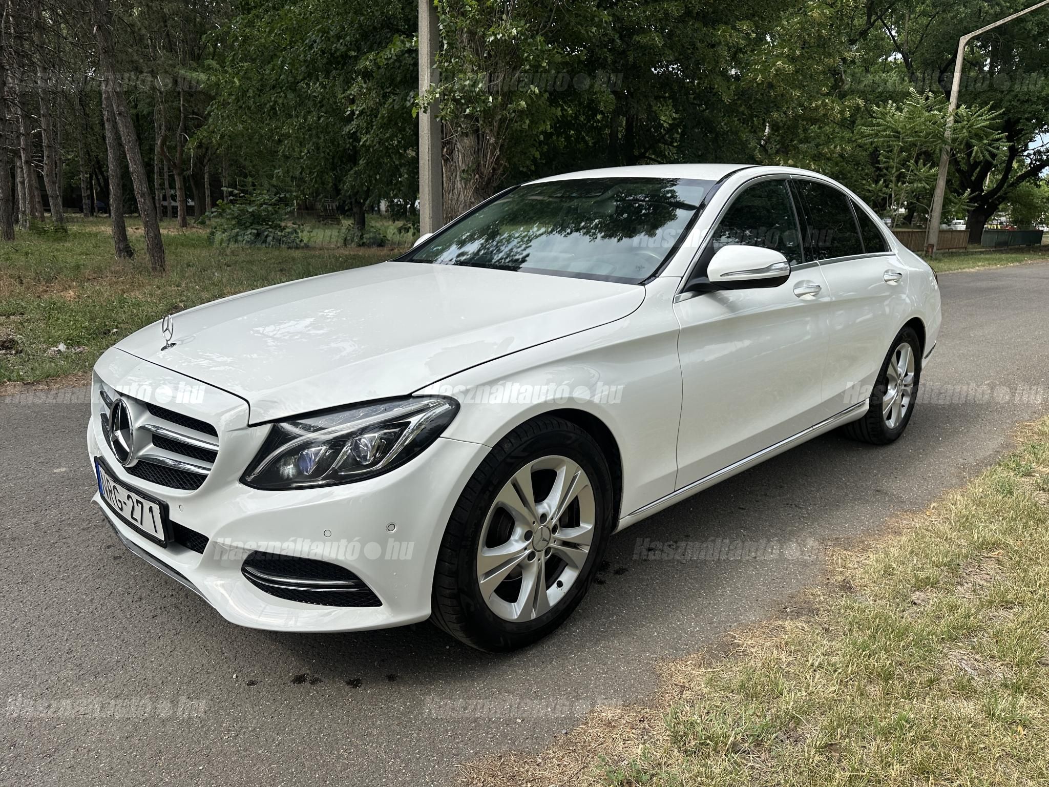 MERCEDES-BENZ C 220 2014/5 - 1