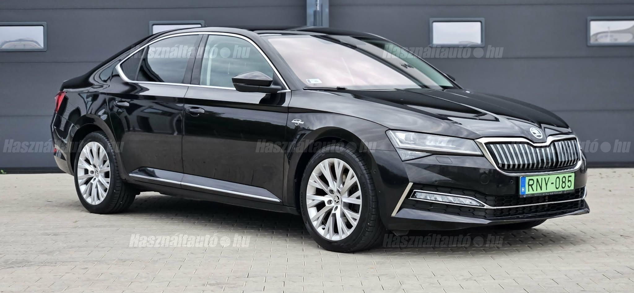 SKODA SUPERB 2020 - 1