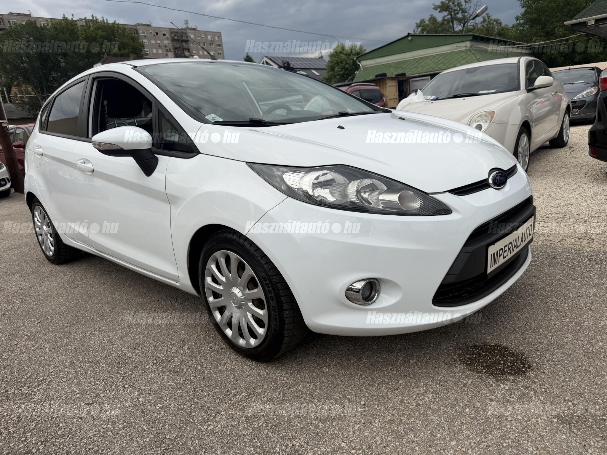 FORD FIESTA 2013/10 - 1