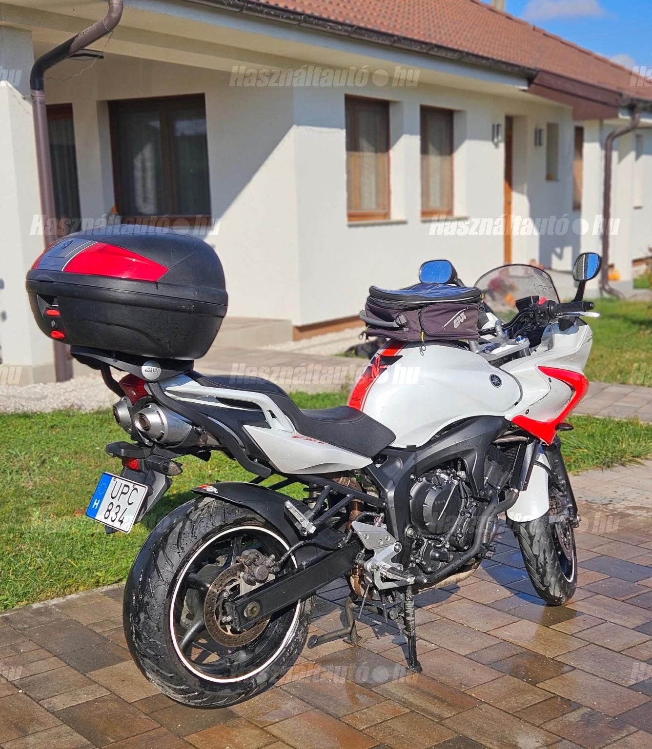 YAMAHA FZ6-S (FAZER) 2005/2 - 1
