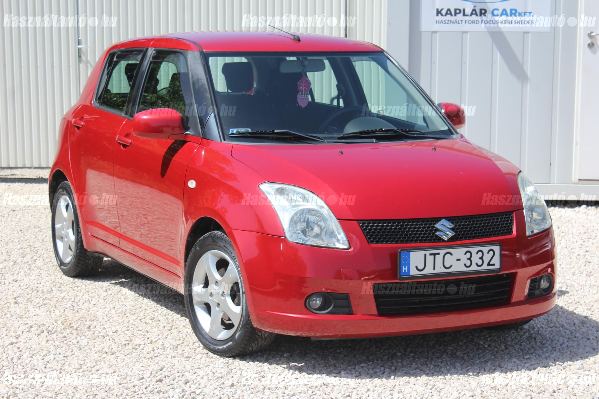 SUZUKI SWIFT 2005/5 - 1