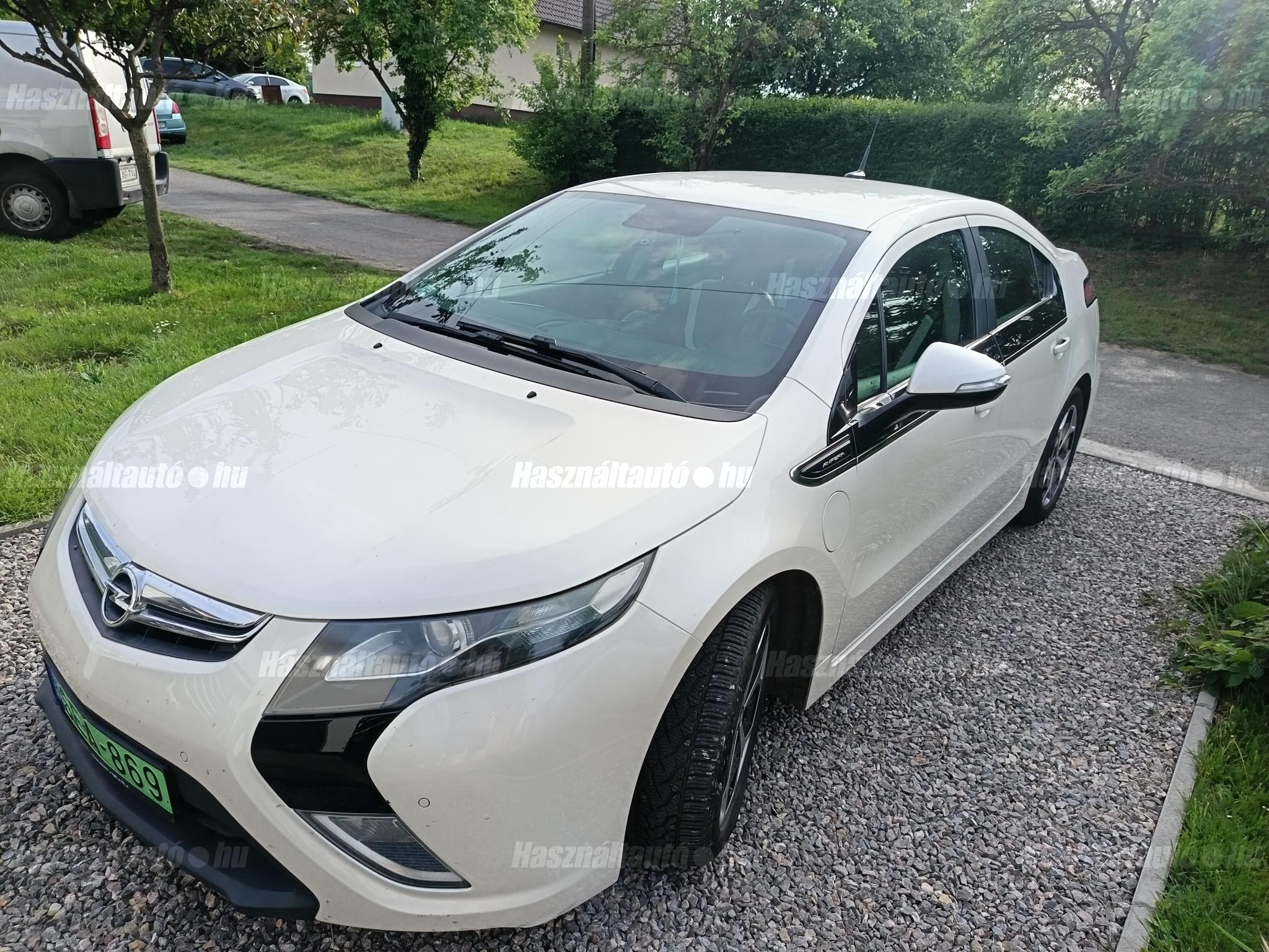 OPEL AMPERA 2012/10 - 1