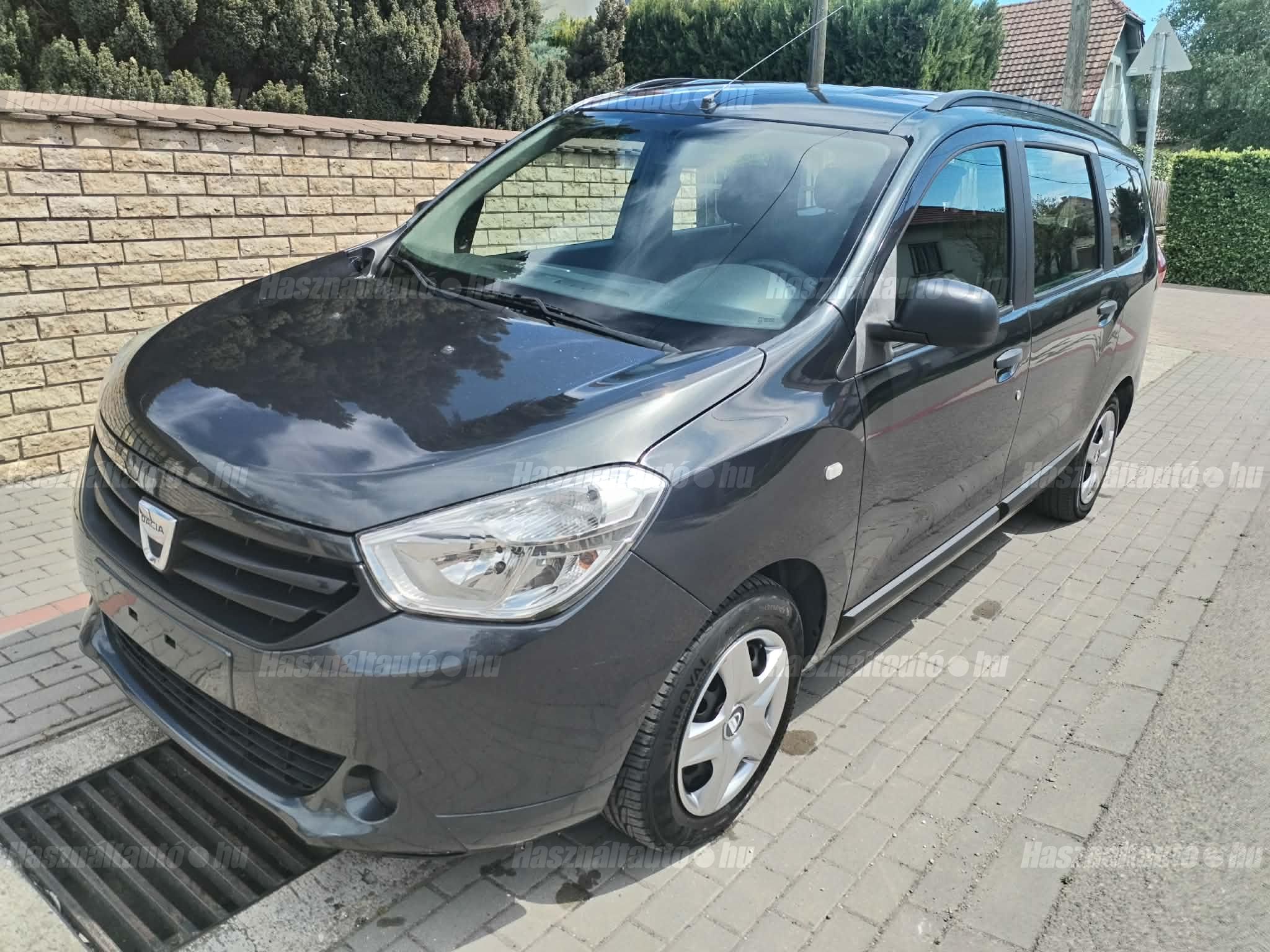 DACIA LODGY 2014/8 - 1