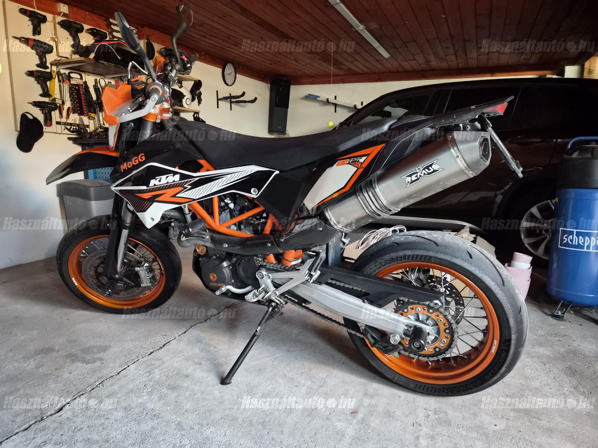 KTM 690 SMC 2012/5 - 1