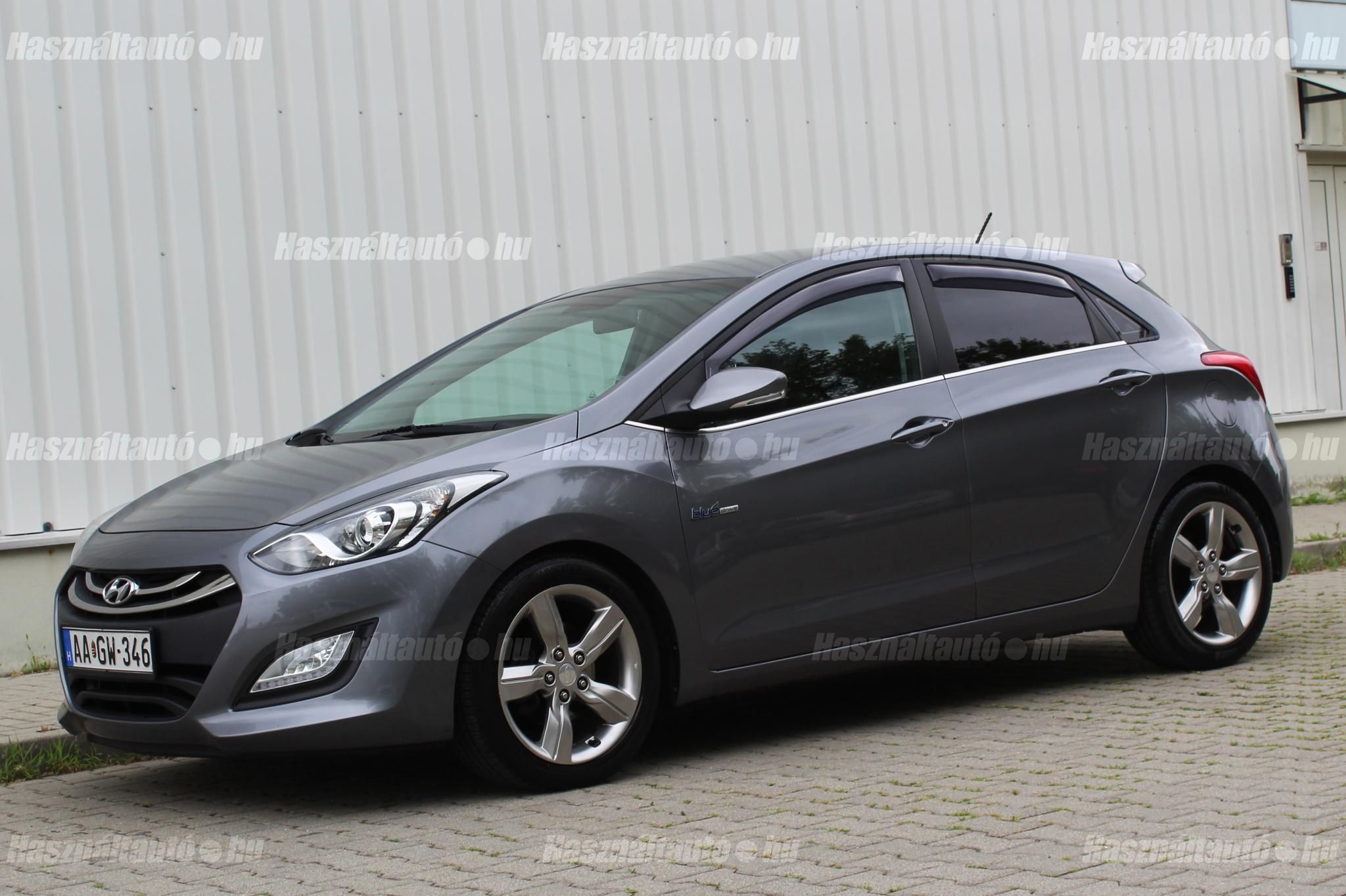 HYUNDAI I30 2013/5 - 1