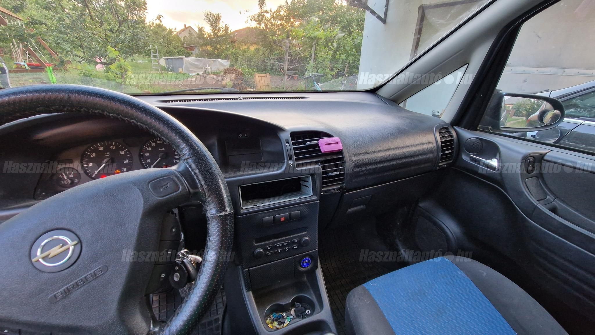 OPEL ZAFIRA A 2003/4 - 1