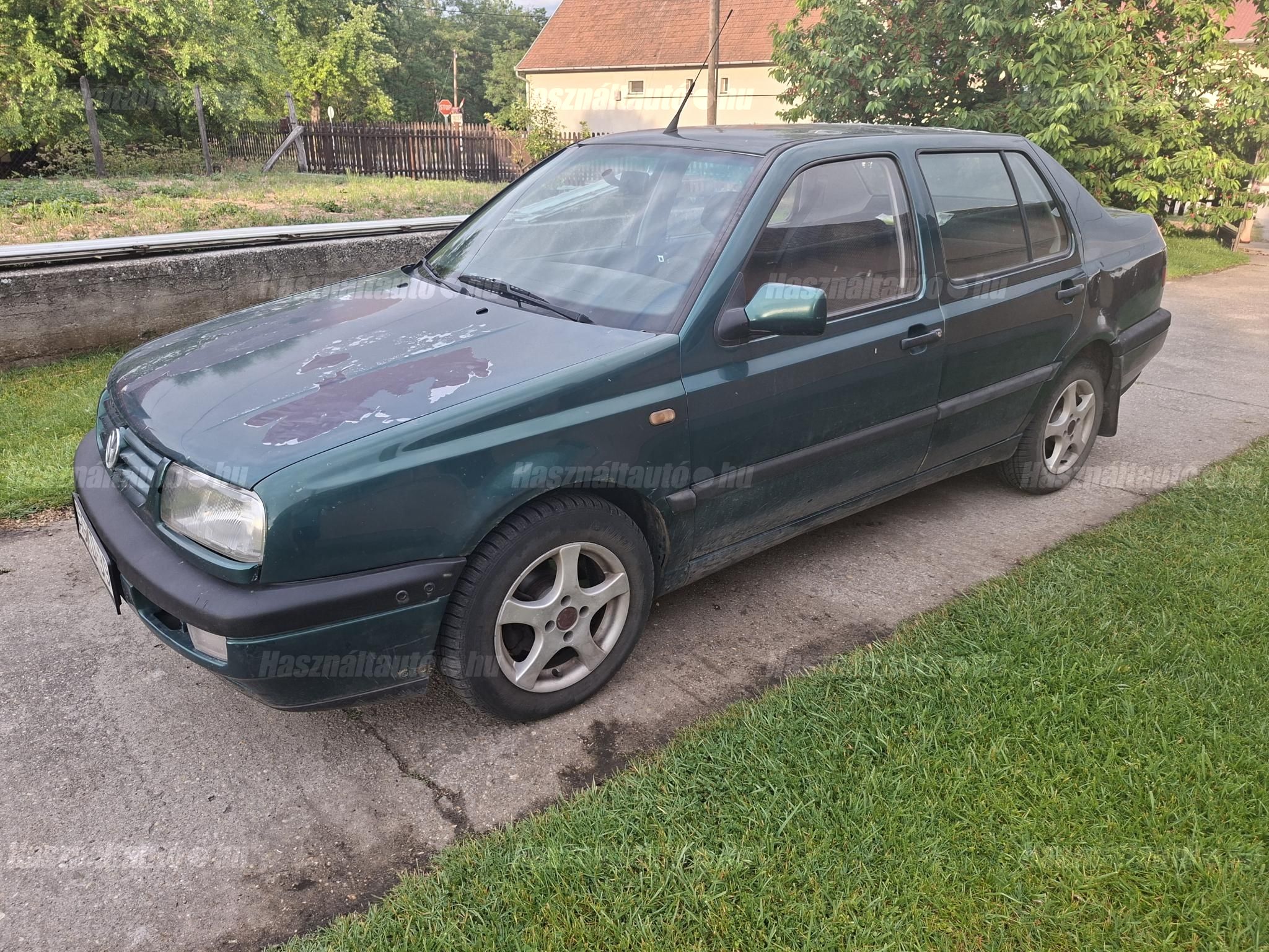 VOLKSWAGEN VENTO 1997 - 1
