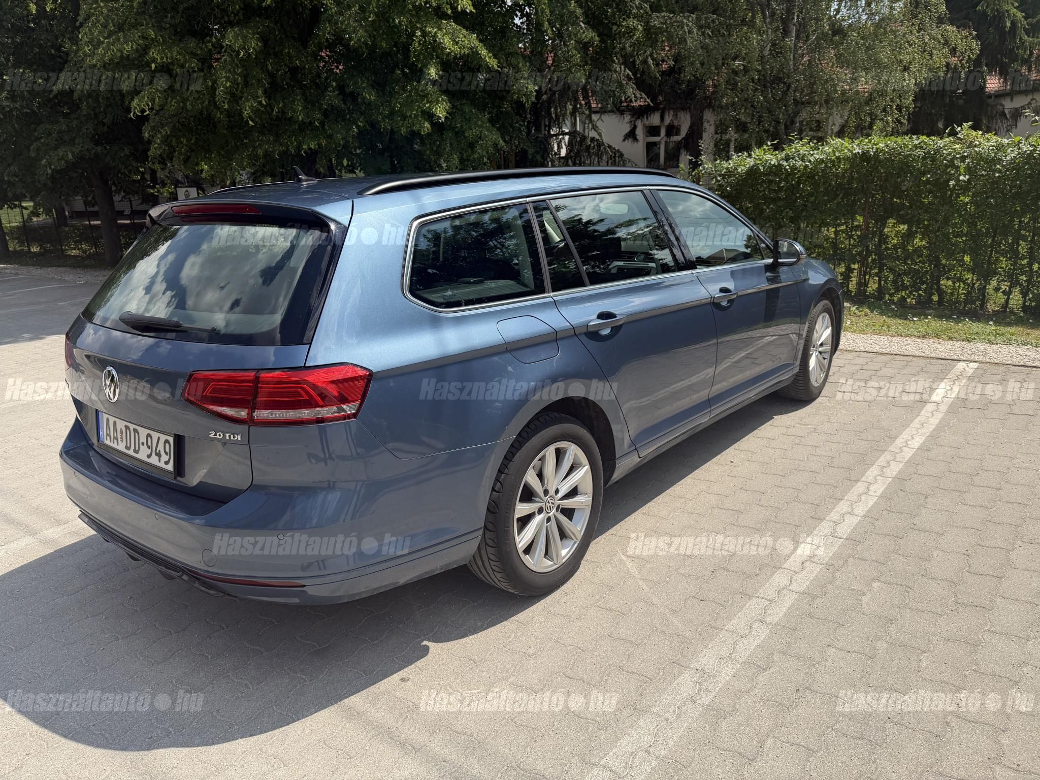 VOLKSWAGEN PASSAT VIII 2017/7 - 1