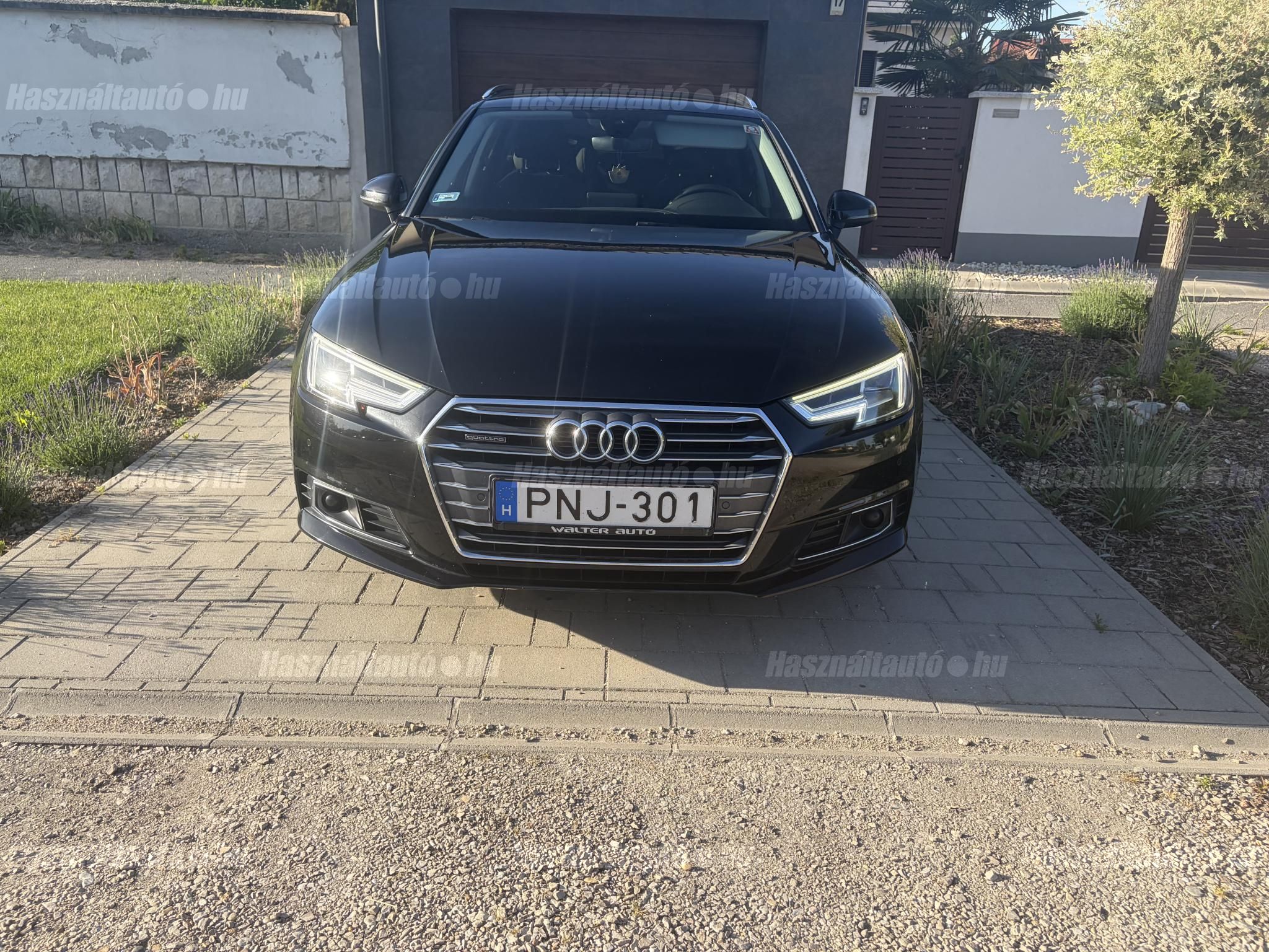 AUDI A4 2017/12 - 1