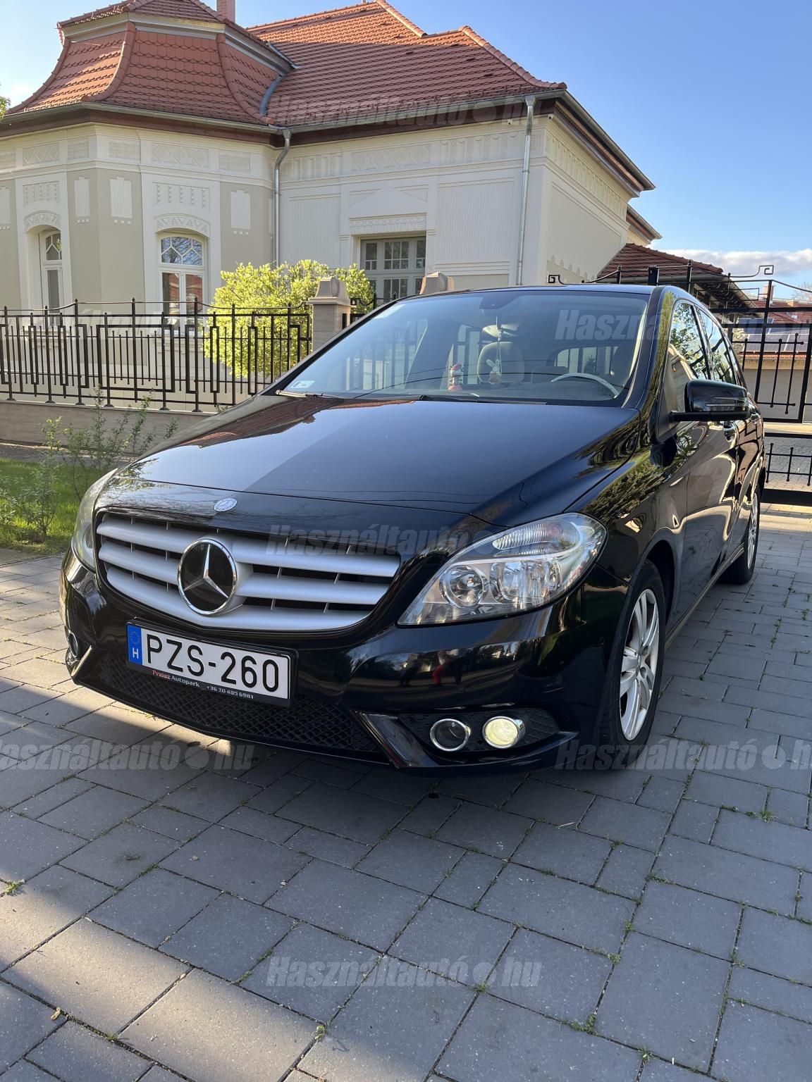 MERCEDES-BENZ B 220 2014/10 - 1