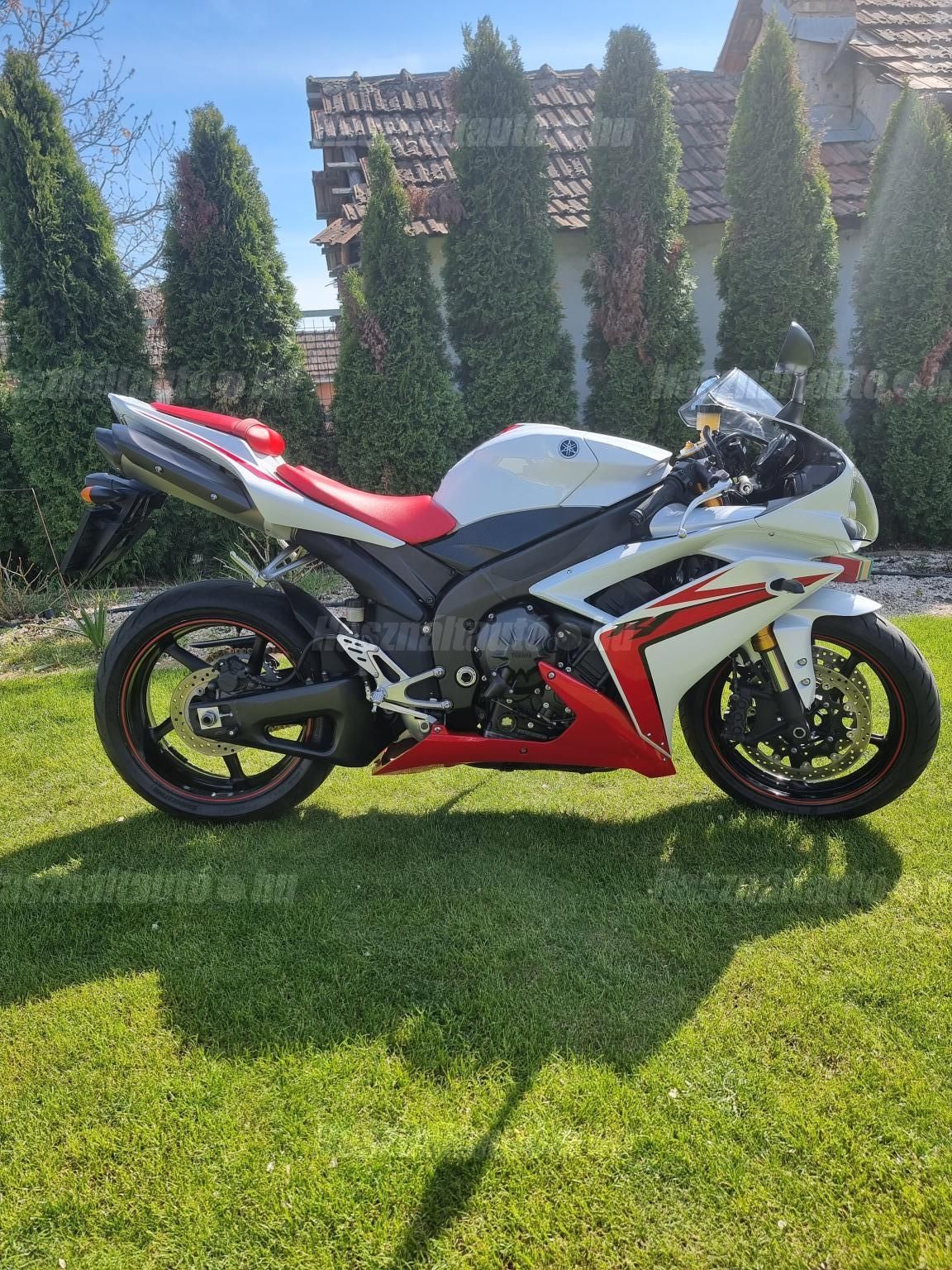YAMAHA YZF R1 2007/5 - 1