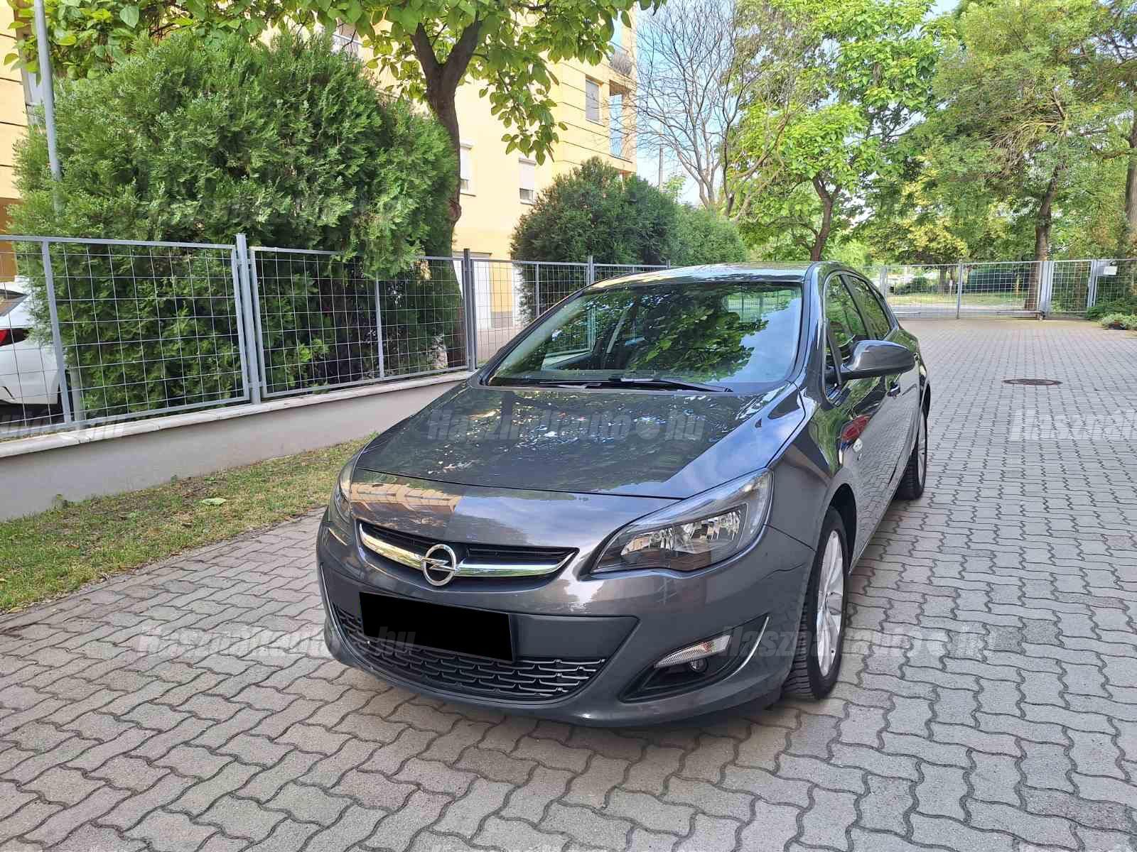OPEL ASTRA J 2014/5 - 1