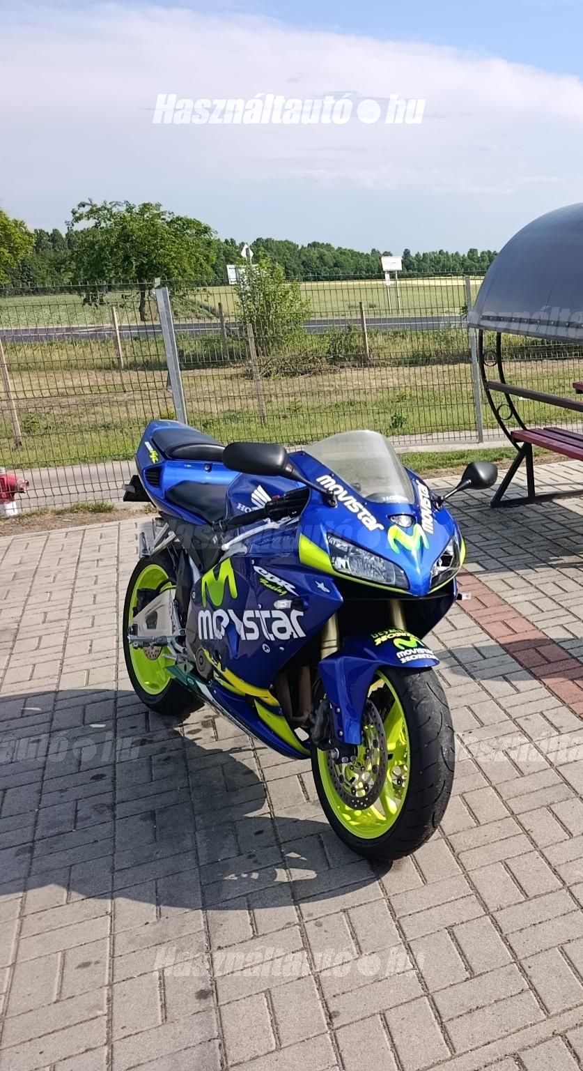 HONDA CBR 600 RR 2006/7 - 1