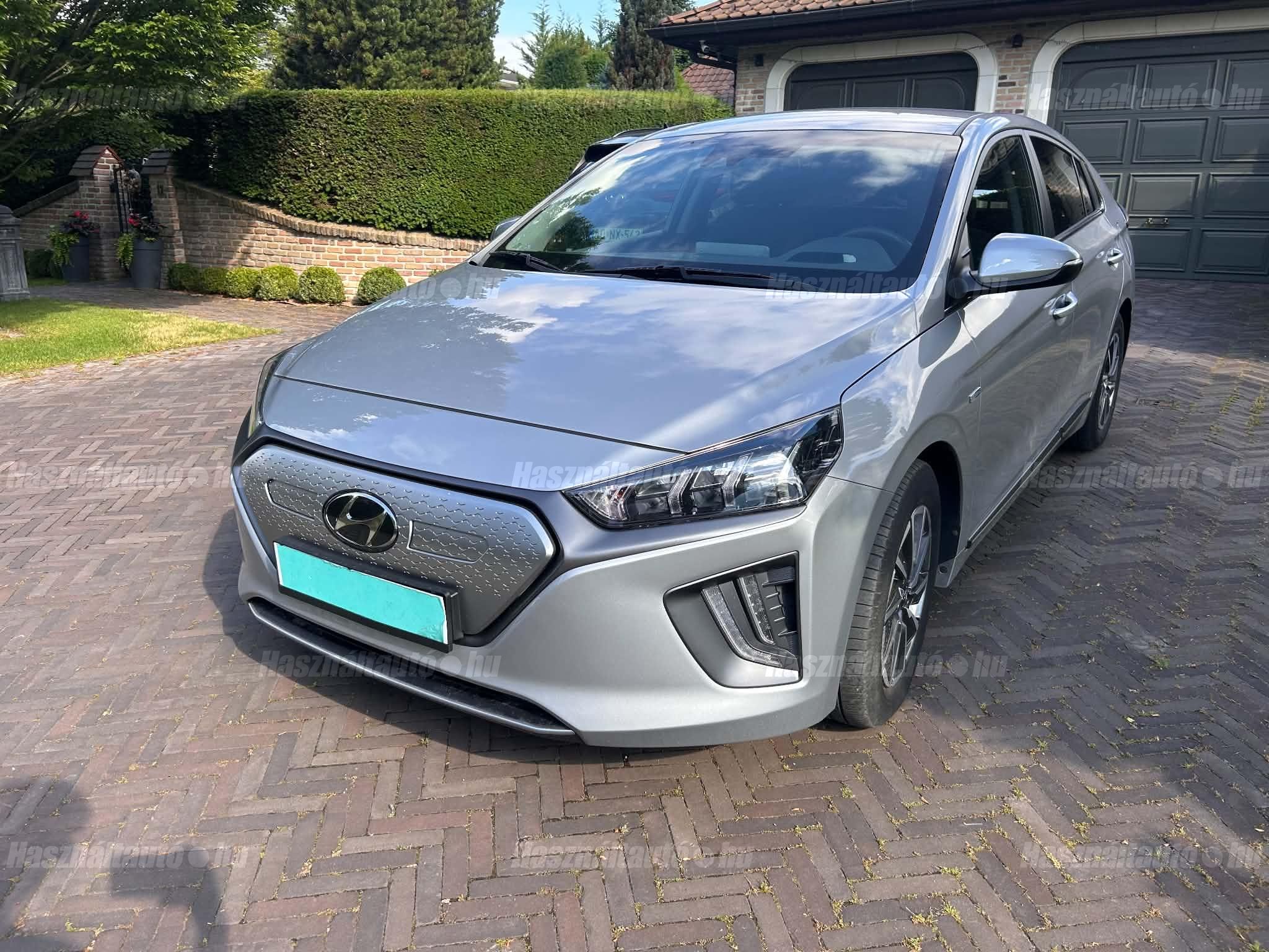 HYUNDAI IONIQ 2021/10 - 1