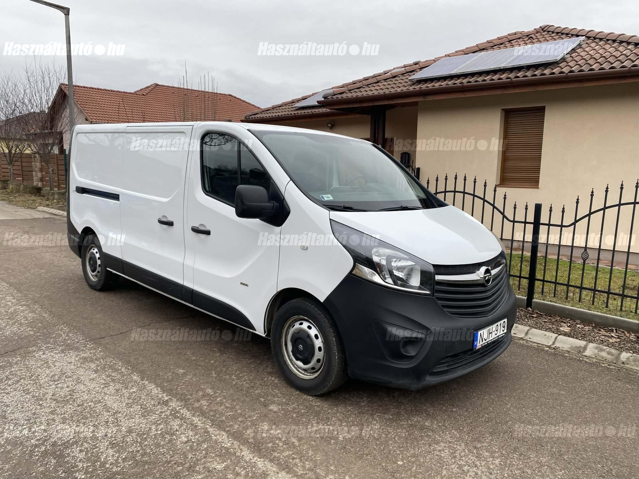 OPEL VIVARO 2015/12 - 1