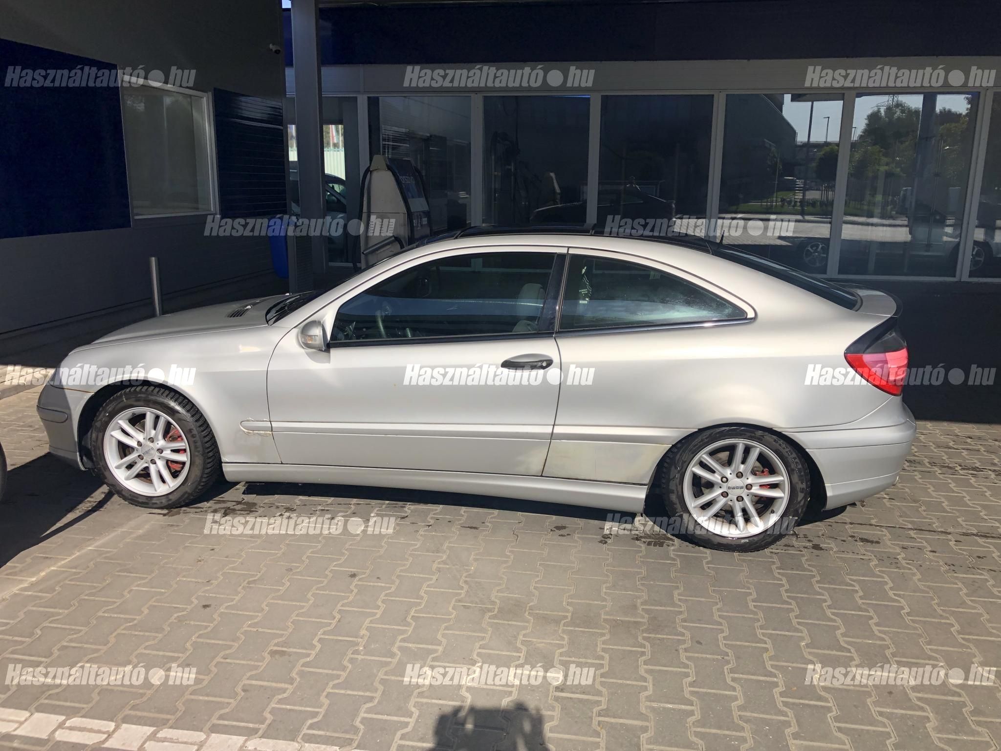 MERCEDES-BENZ C-OSZTÁLY 2002/6 - 1