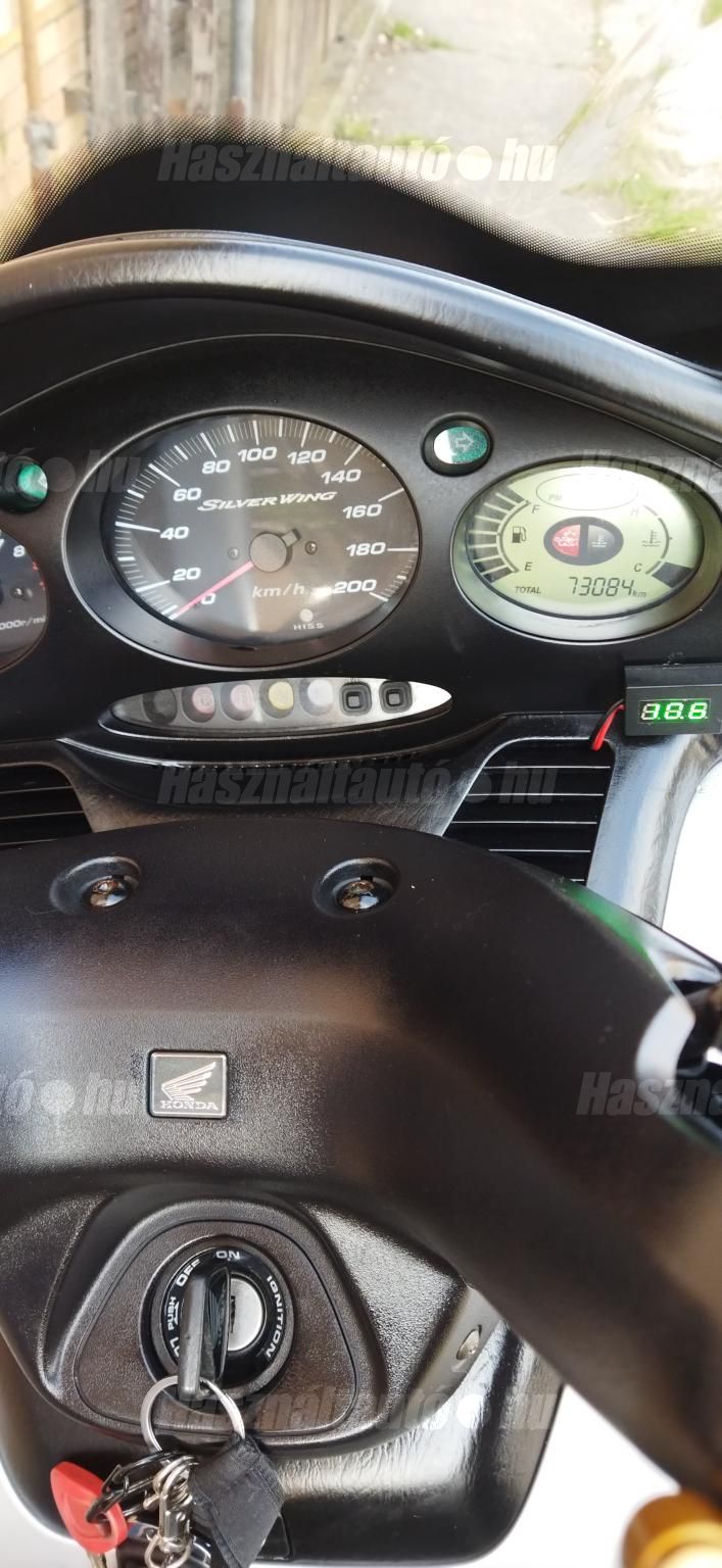 HONDA FJS 600 SILVER WING 2001/8 - 1