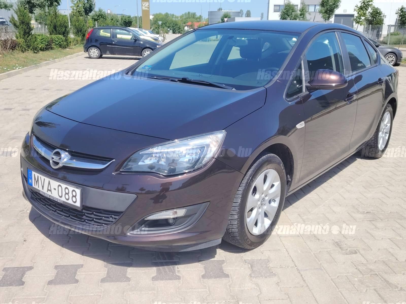 OPEL ASTRA J 2014/9 - 1