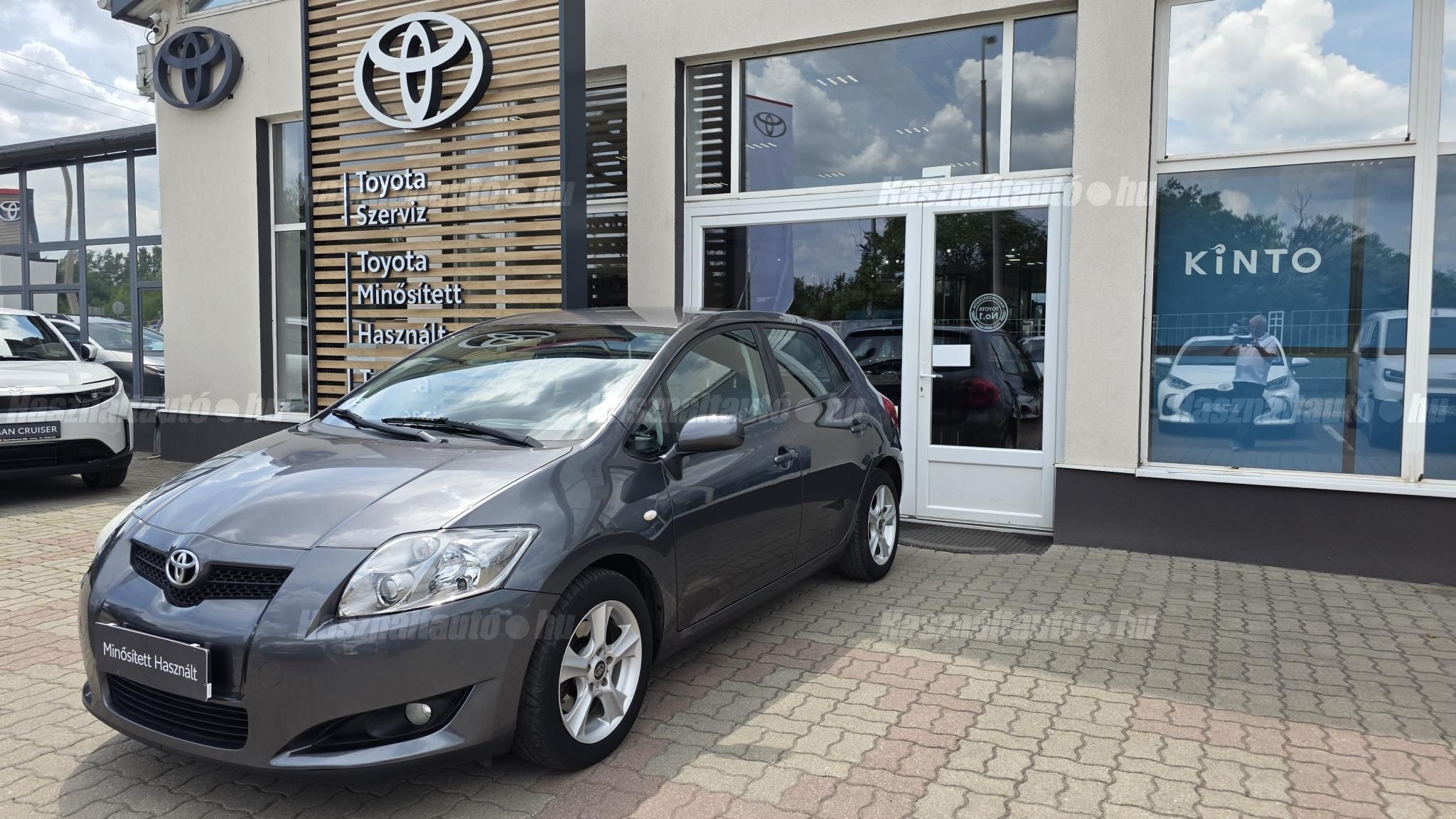TOYOTA AURIS 2007/11 - 1