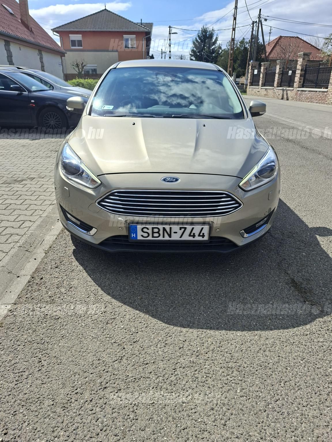 FORD FOCUS 2016/9 - 1