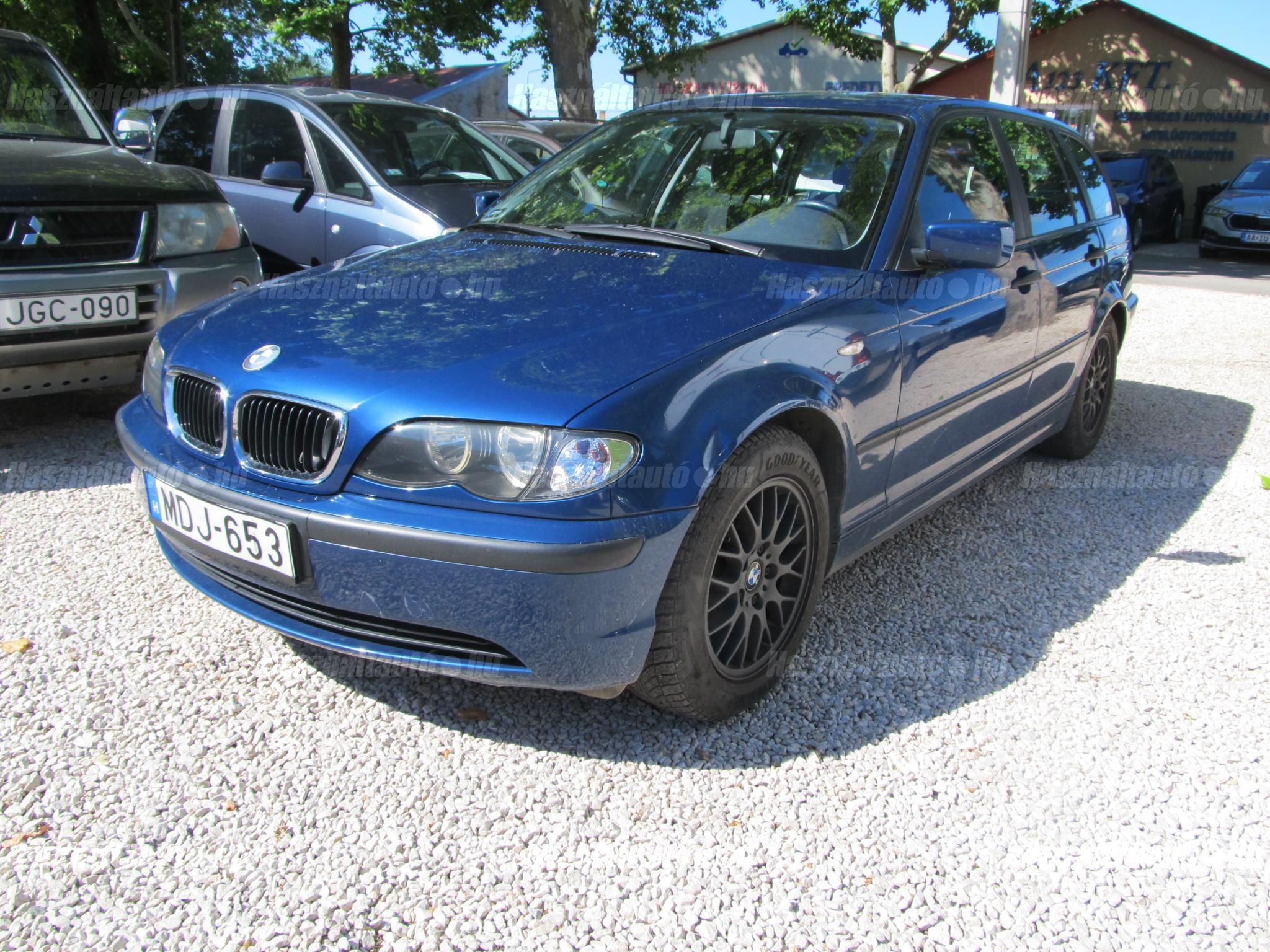 BMW 318 2002/6 - 1