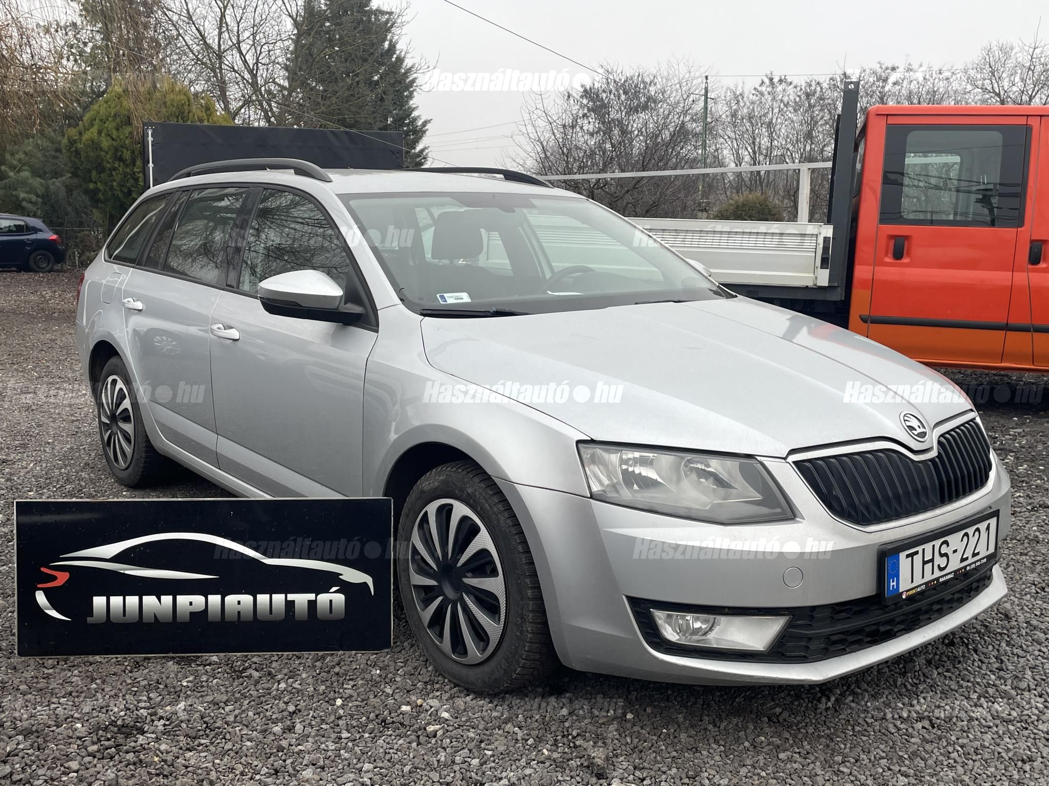 SKODA OCTAVIA 2015/2 - 1
