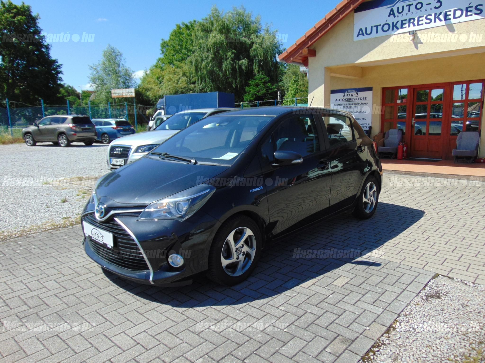 TOYOTA YARIS 2017/3 - 1