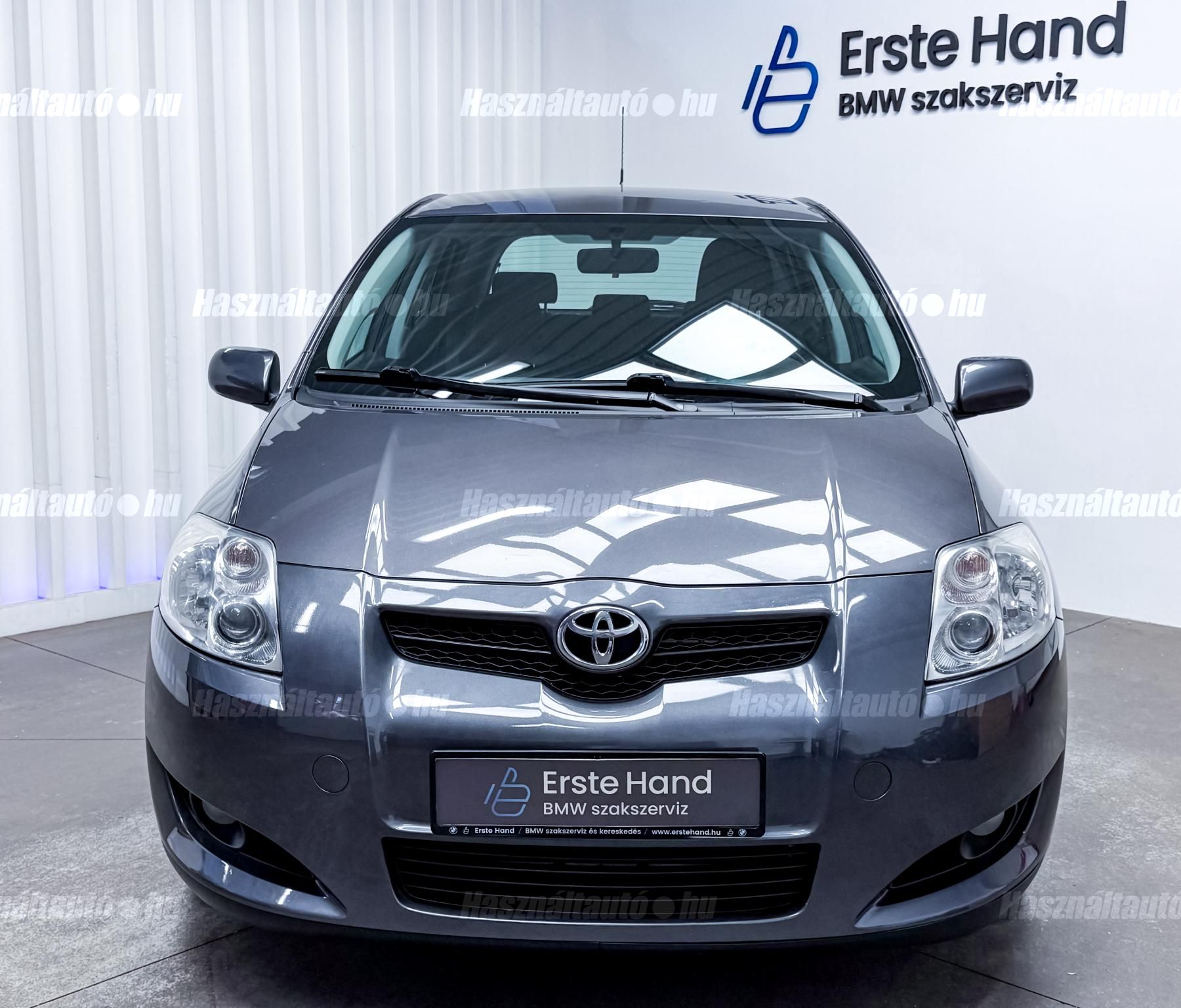TOYOTA AURIS 2009/3 - 1