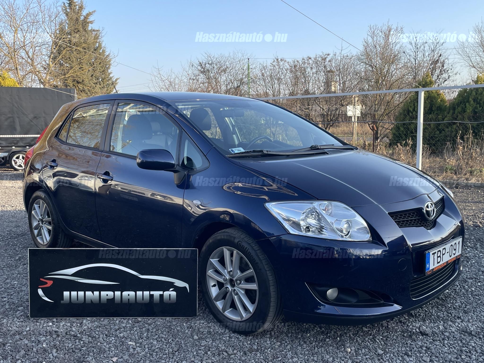 TOYOTA AURIS 2009/3 - 1