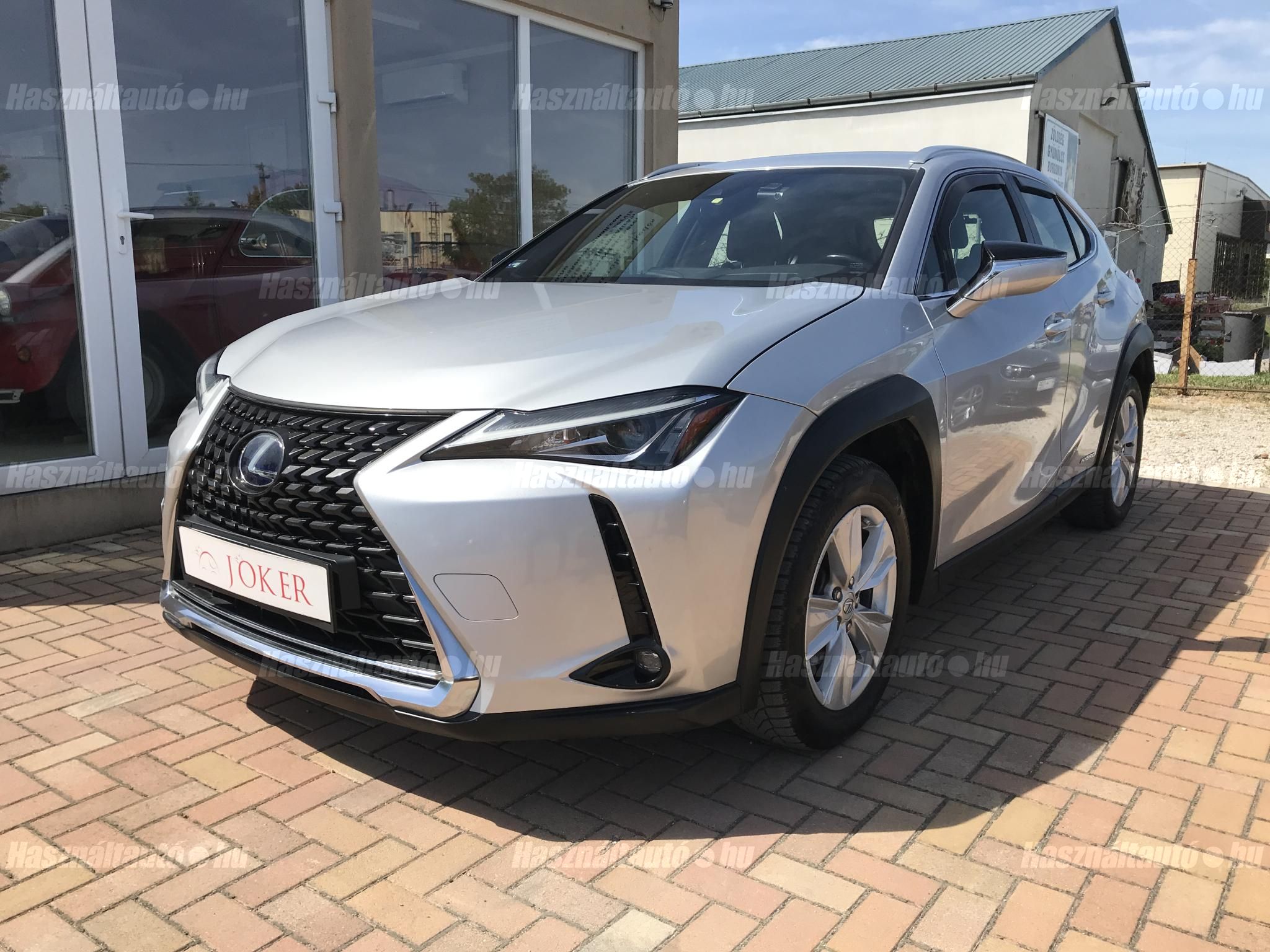 LEXUS UX 2020/10 - 1