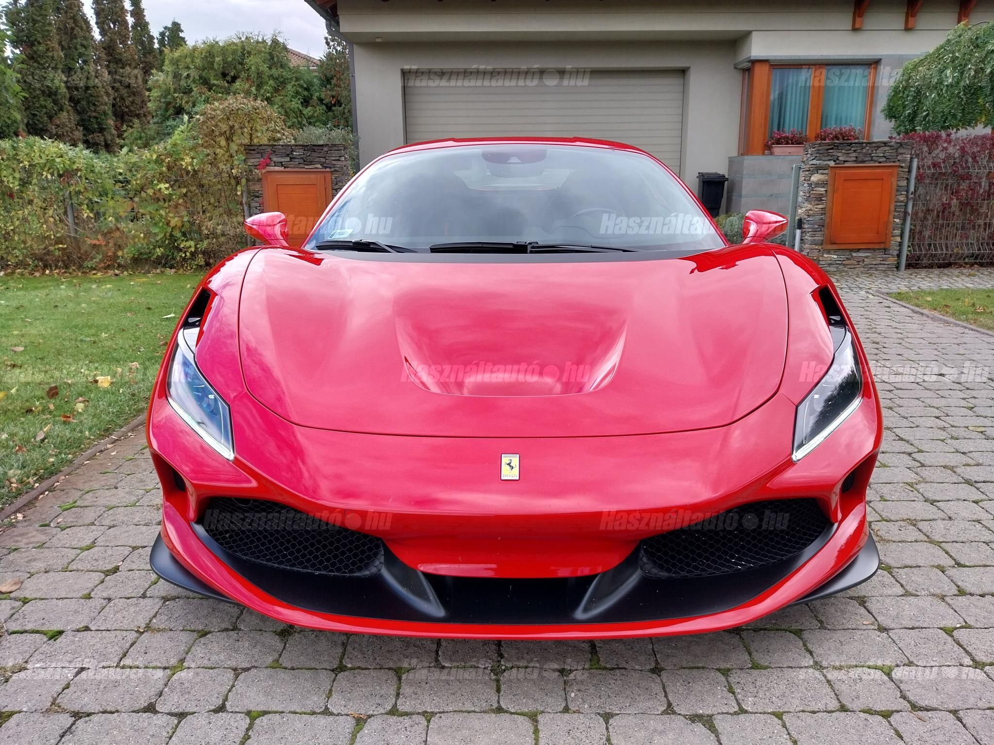 FERRARI F8 TRIBUTO 2022/8 - 1