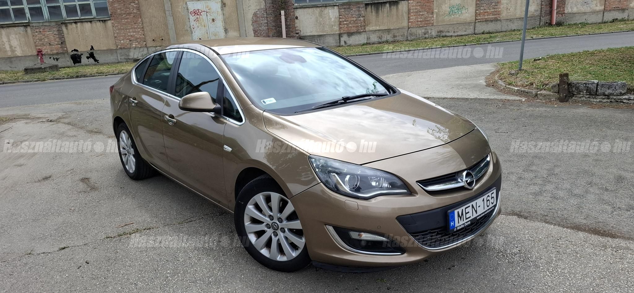 OPEL ASTRA J 2012/10 - 1