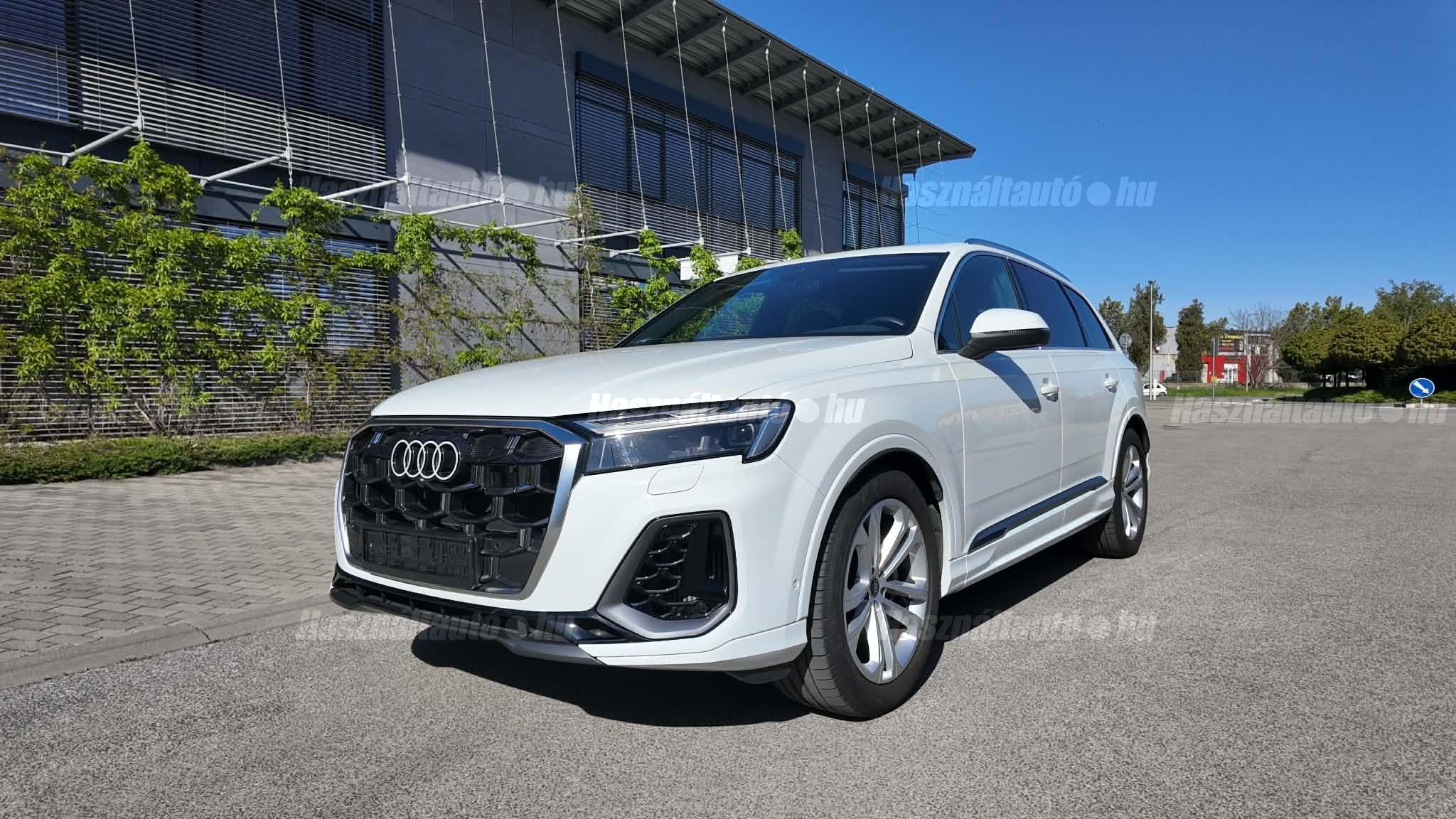 AUDI Q7 2024/12 - 1