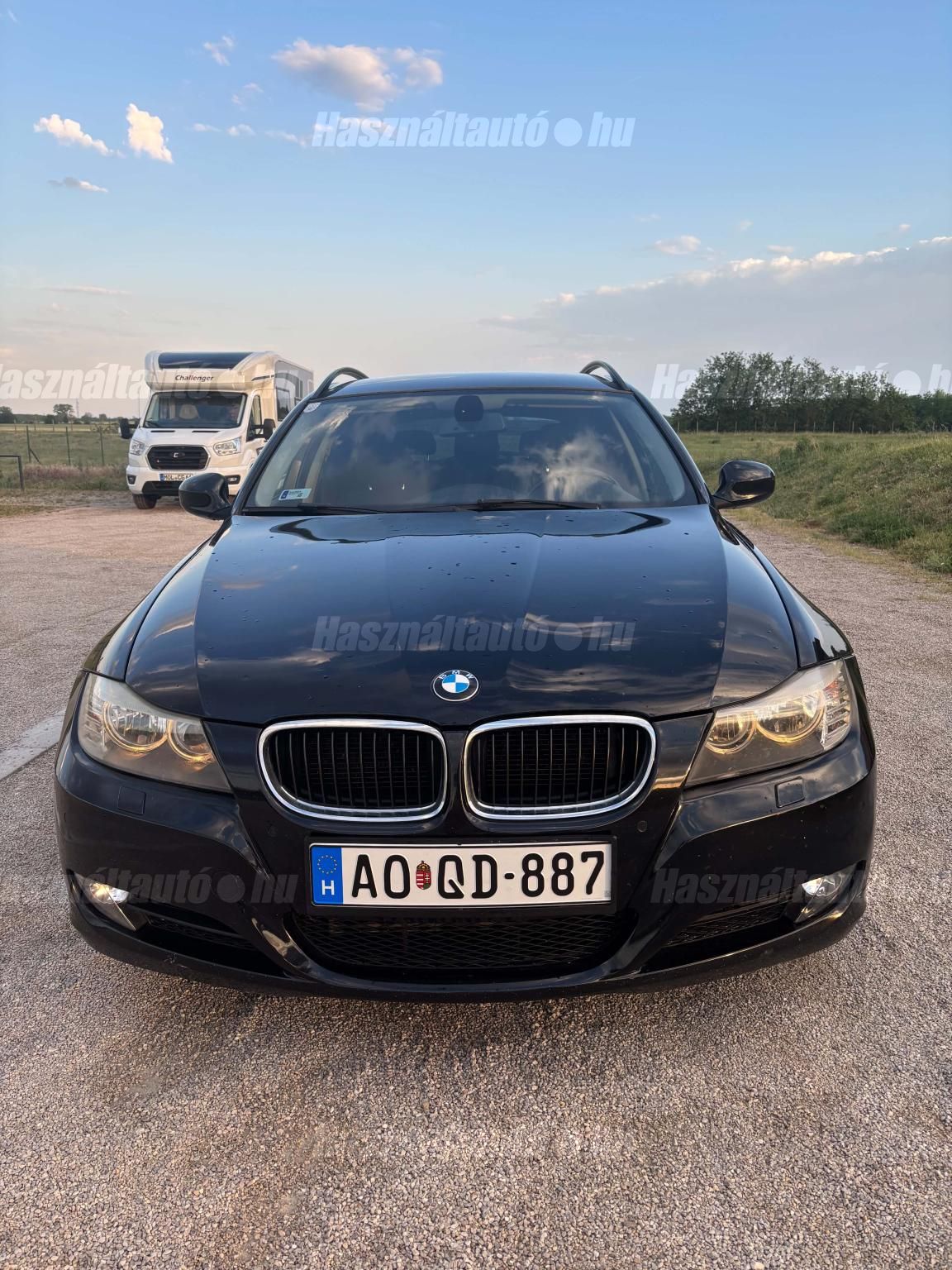 BMW 318 2009/4 - 1