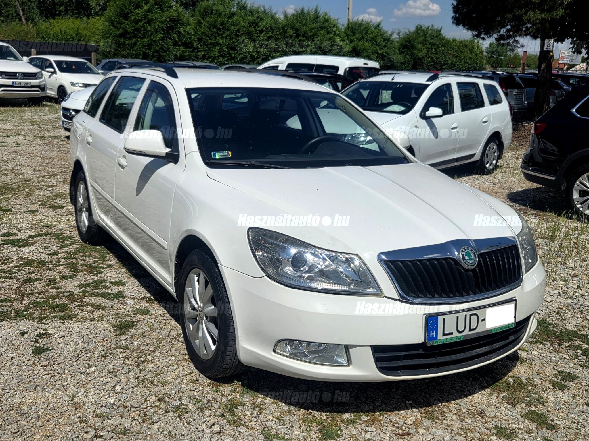 SKODA OCTAVIA 2010/12 - 1